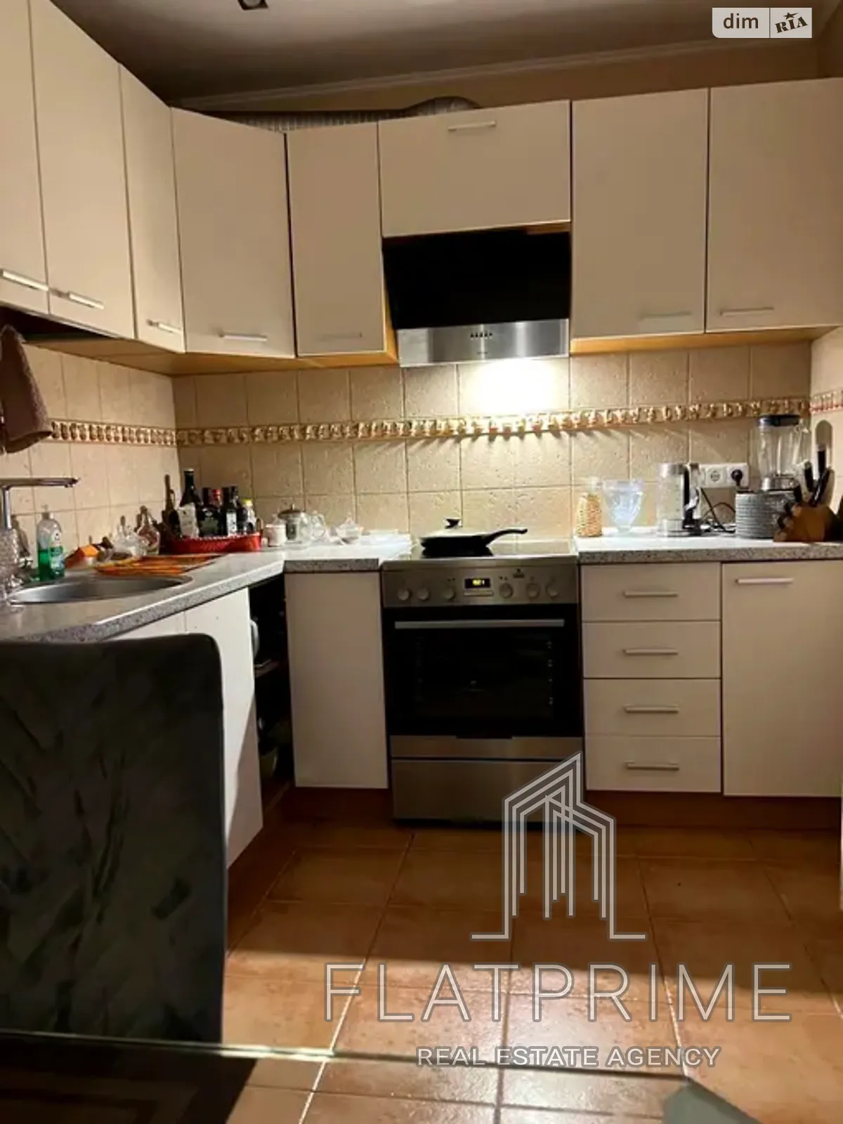Продается 2-комнатная квартира 56 кв. м в Киеве, ул. Ревуцкого, 7А - фото 1
