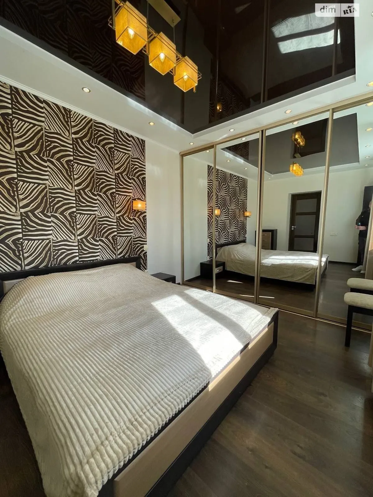 Сдается в аренду 1-комнатная квартира 40 кв. м в Ровно, ул. Черновола Вячеслава - фото 1