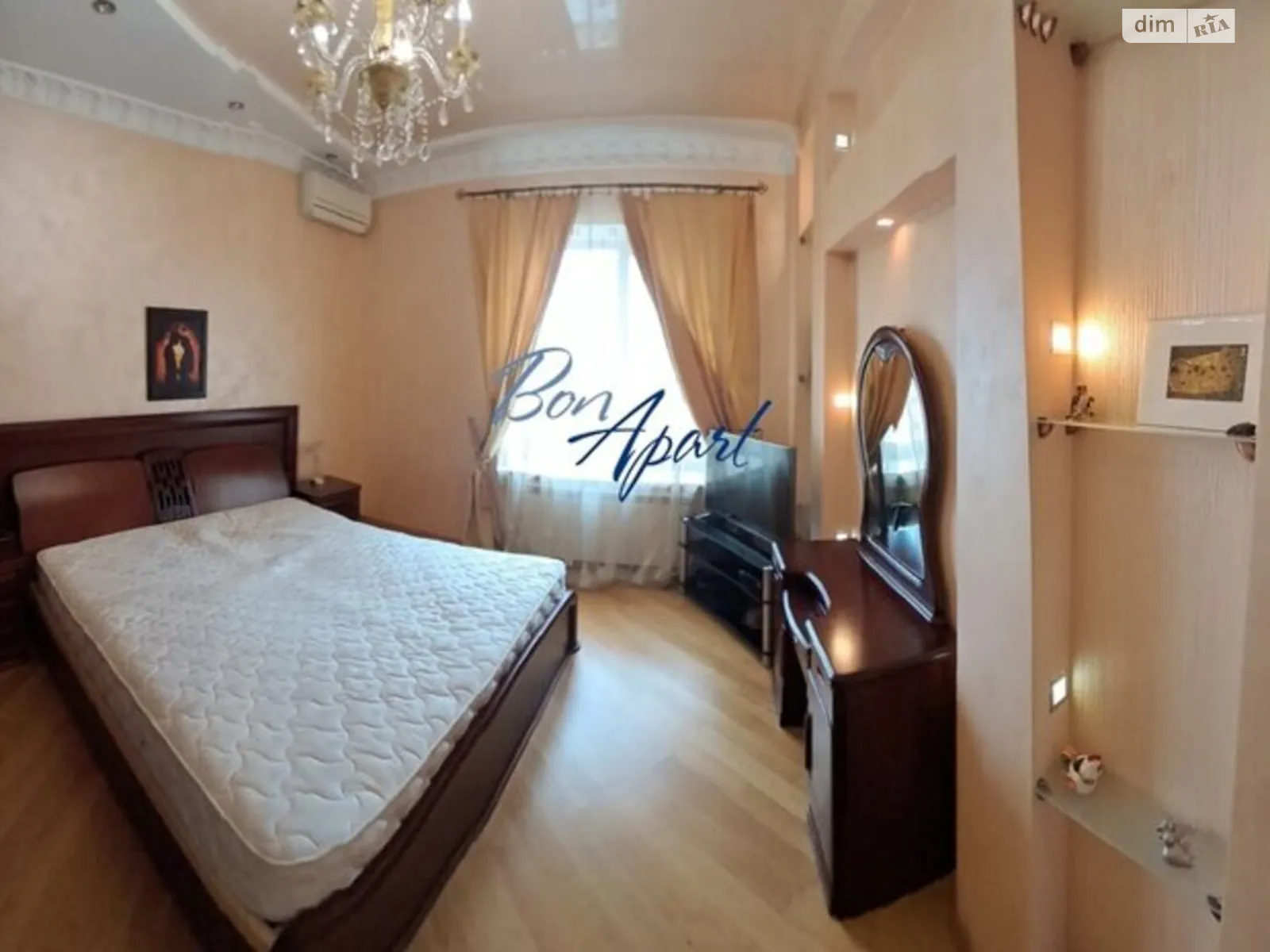 Сдается в аренду 3-комнатная квартира 105 кв. м в Киеве, ул. Дмитриевская, 69 - фото 1