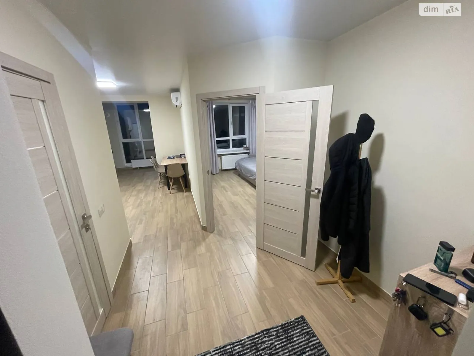 Продается 1-комнатная квартира 44.2 кв. м в Слобожанском, ул. Семейная, 6 - фото 1