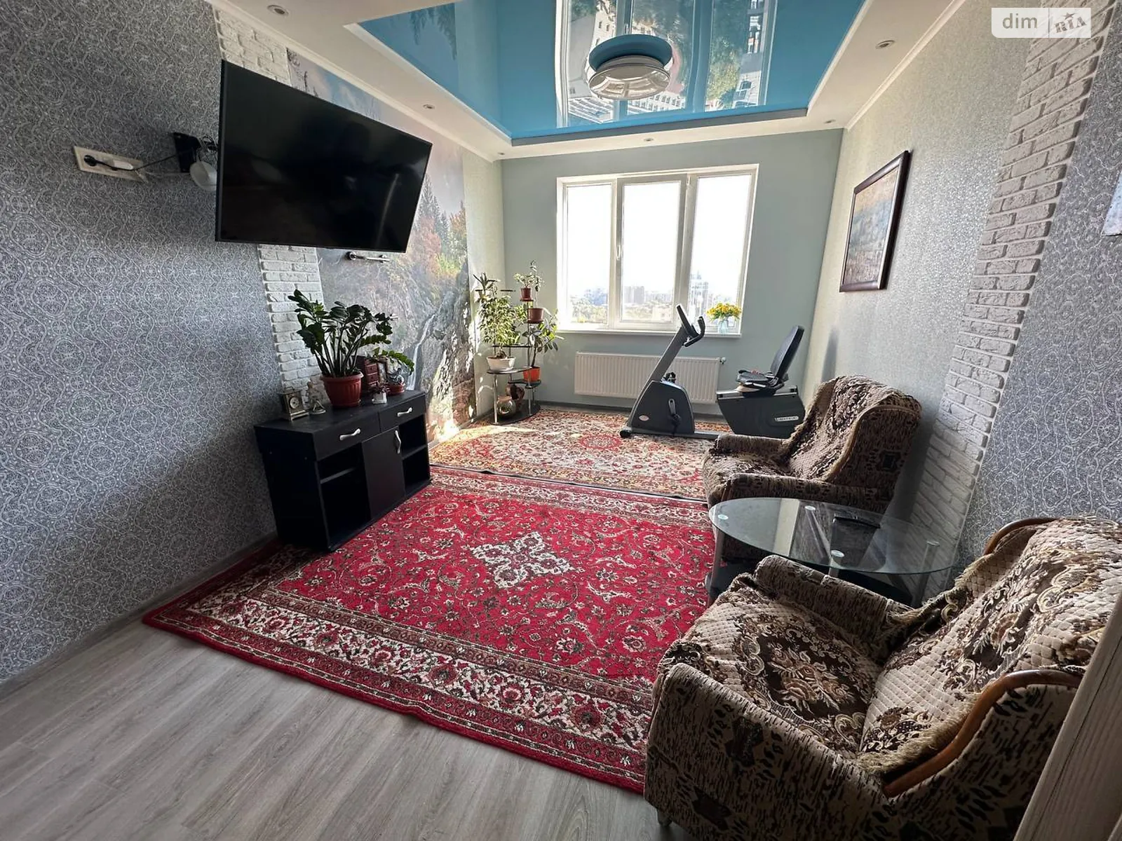 Продается 2-комнатная квартира 71 кв. м в Одессе, ул. Среднефонтанская, 35 корпус 3 - фото 1