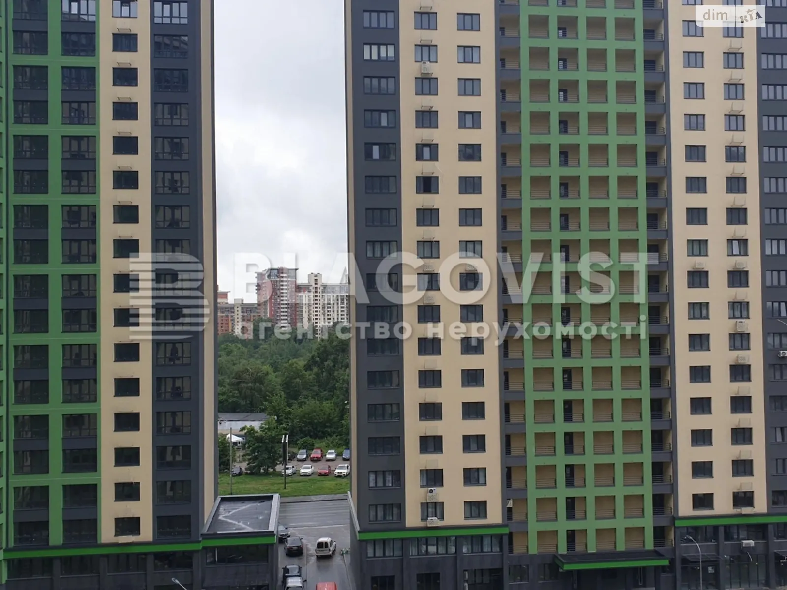 Продается 1-комнатная квартира 49 кв. м в Киеве, ул. Михаила Максимовича, 32Б - фото 1