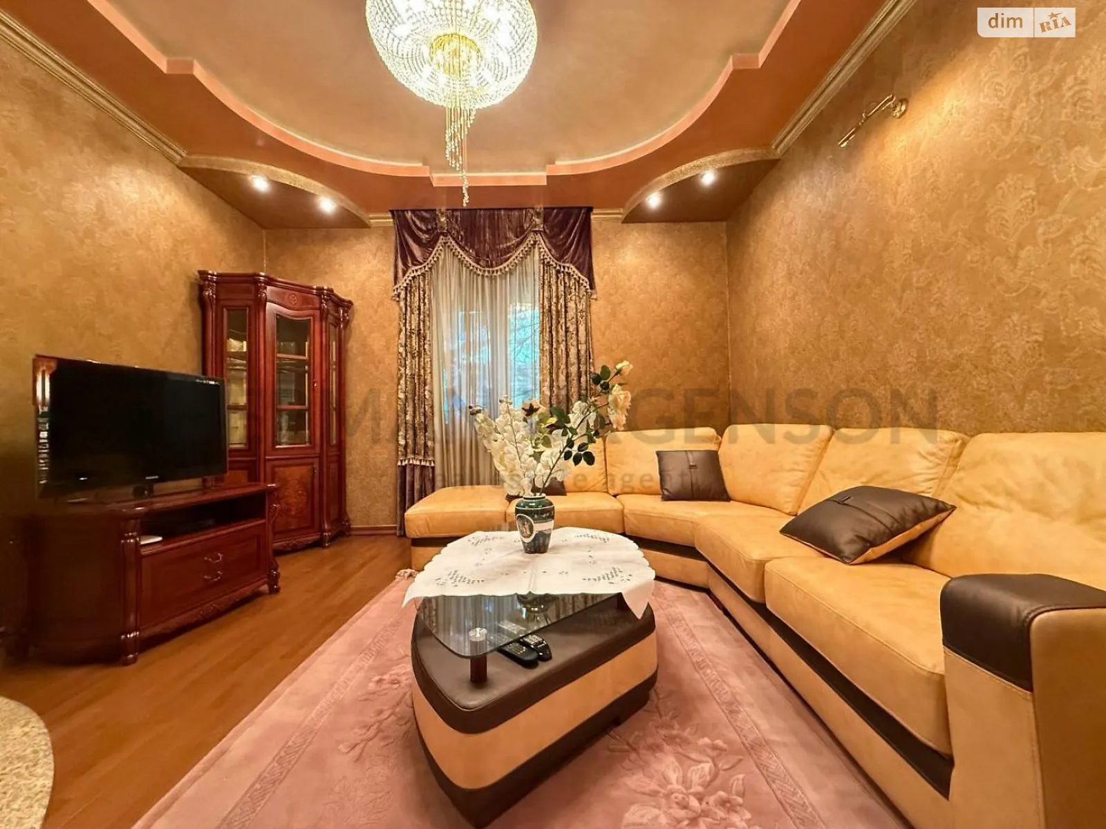 Продається одноповерховий будинок 150 кв. м з меблями, цена: 219900 € - фото 1