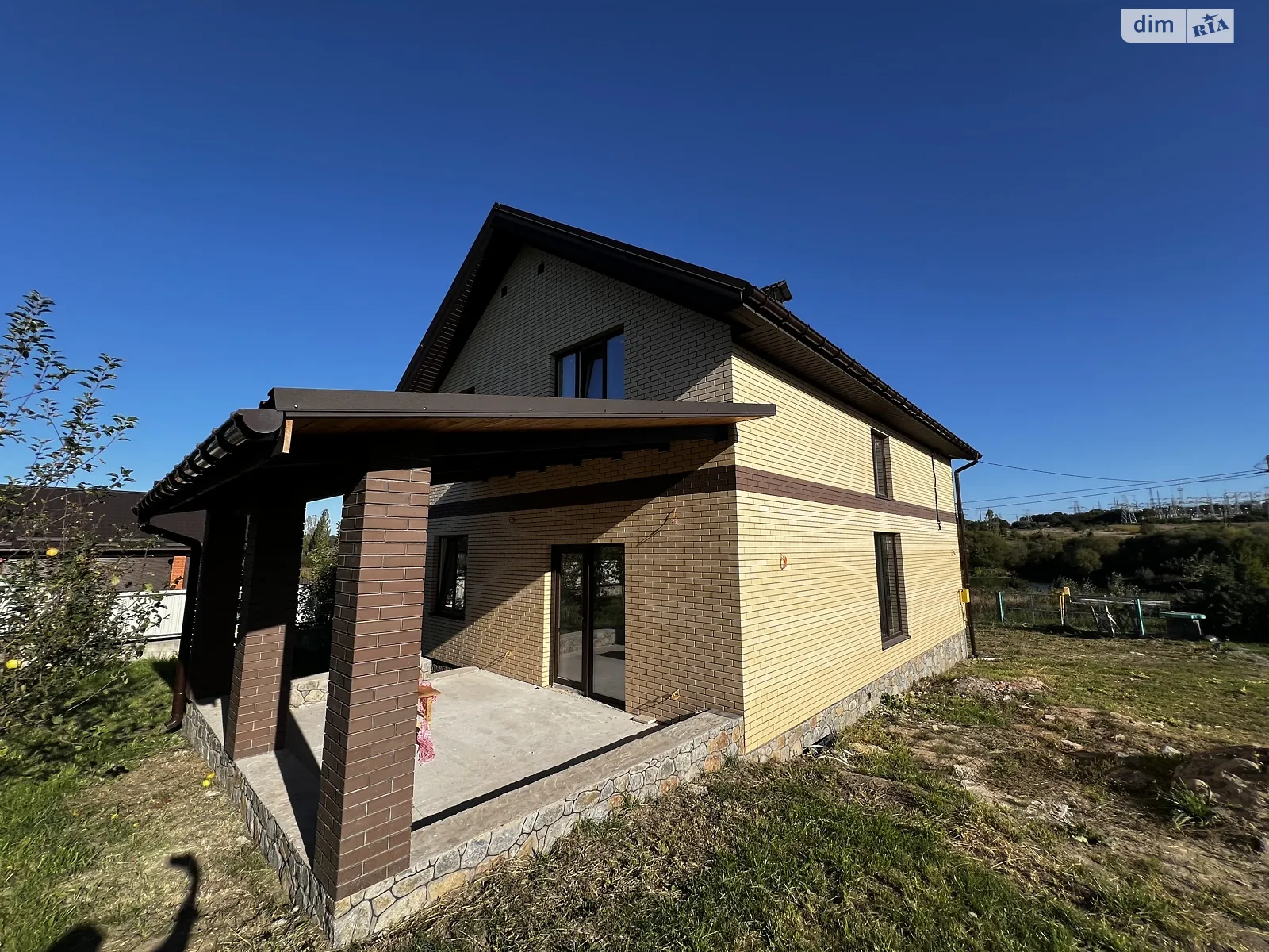 Продається будинок 2 поверховий 145 кв. м з гаражем, цена: 110000 $ - фото 1