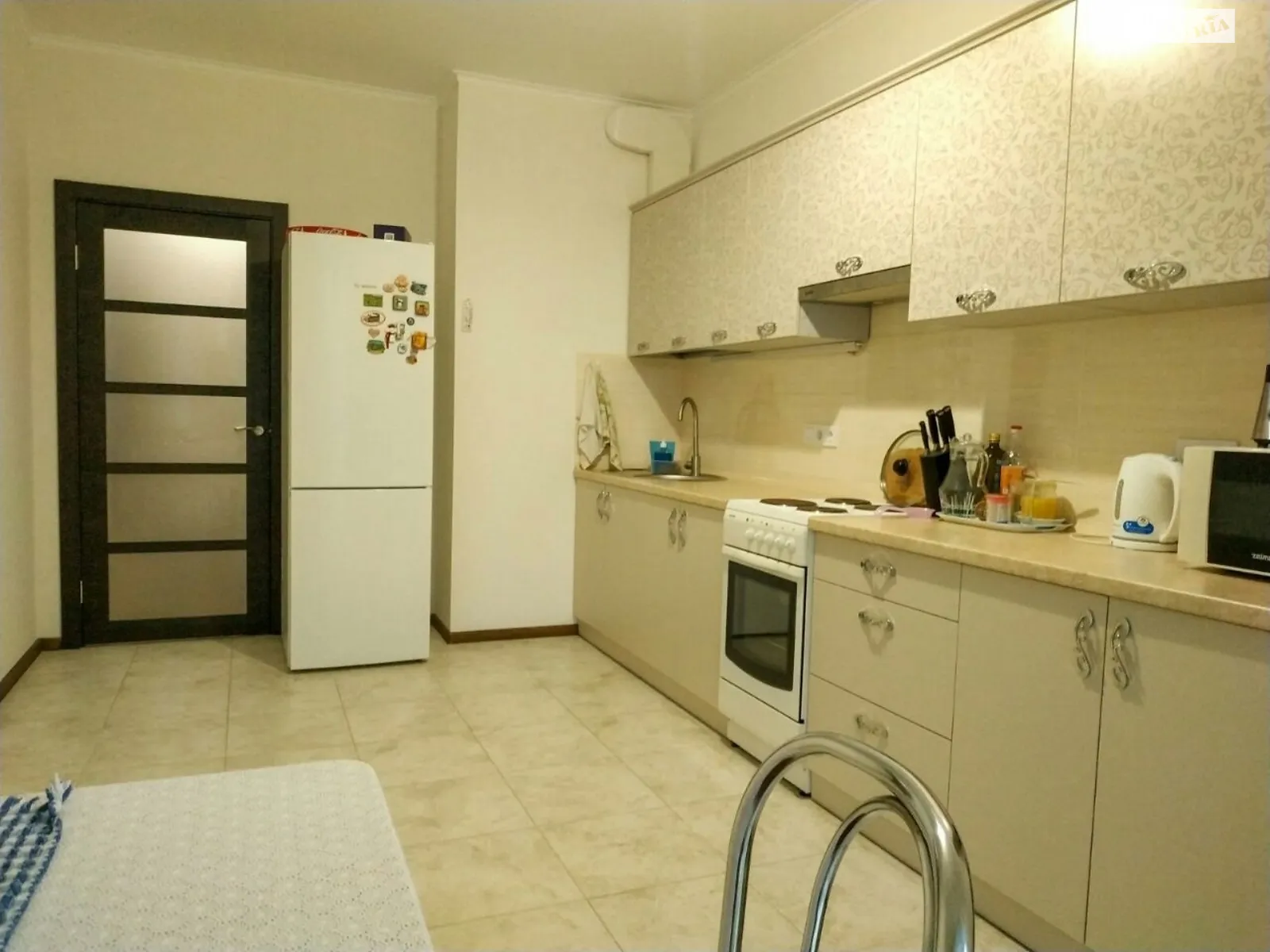 Здається в оренду 1-кімнатна квартира 47 кв. м у Києві, вул. Воскресенська, 18 - фото 1