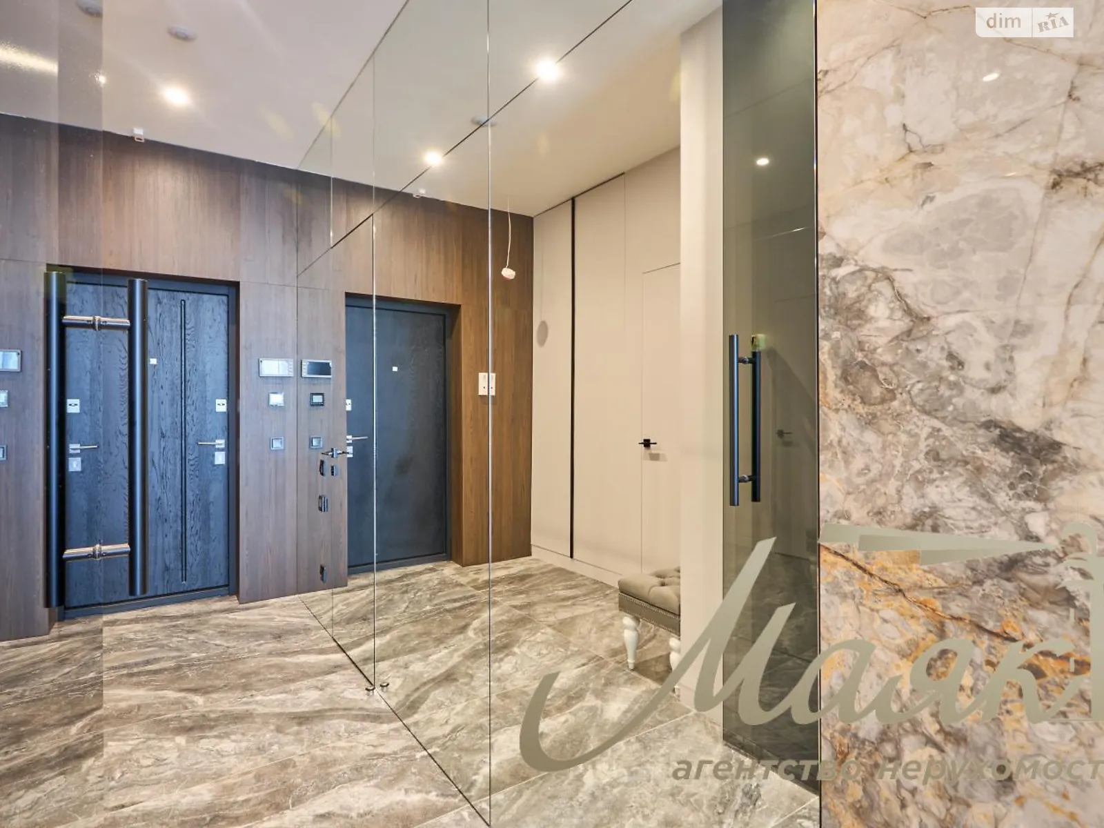 бул. Леси Украинки, 7В Печерск Киев ЖК Jack House Кловская - фото 2