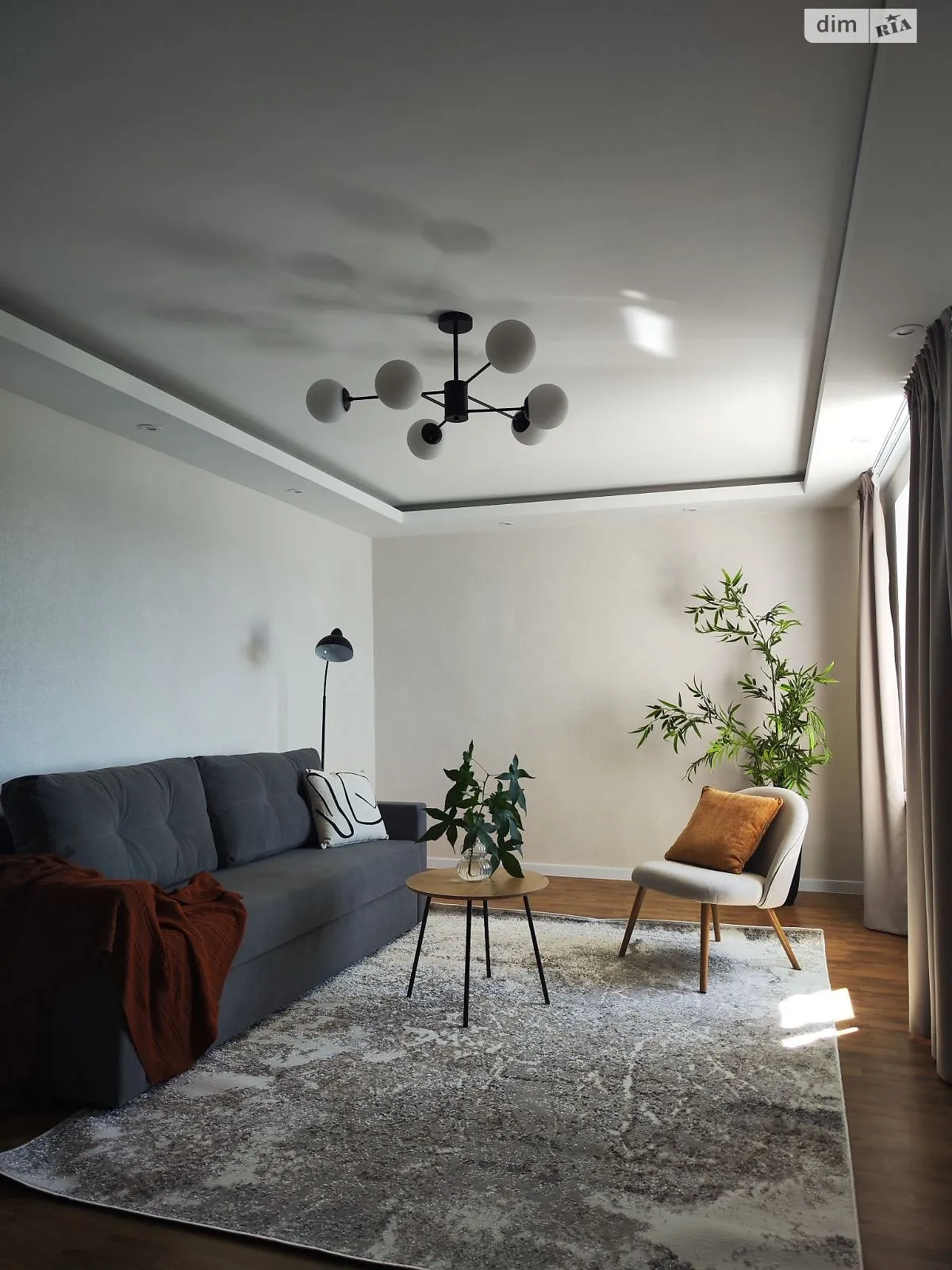 Здається в оренду 3-кімнатна квартира 125.2 кв. м у Одесі - фото 1