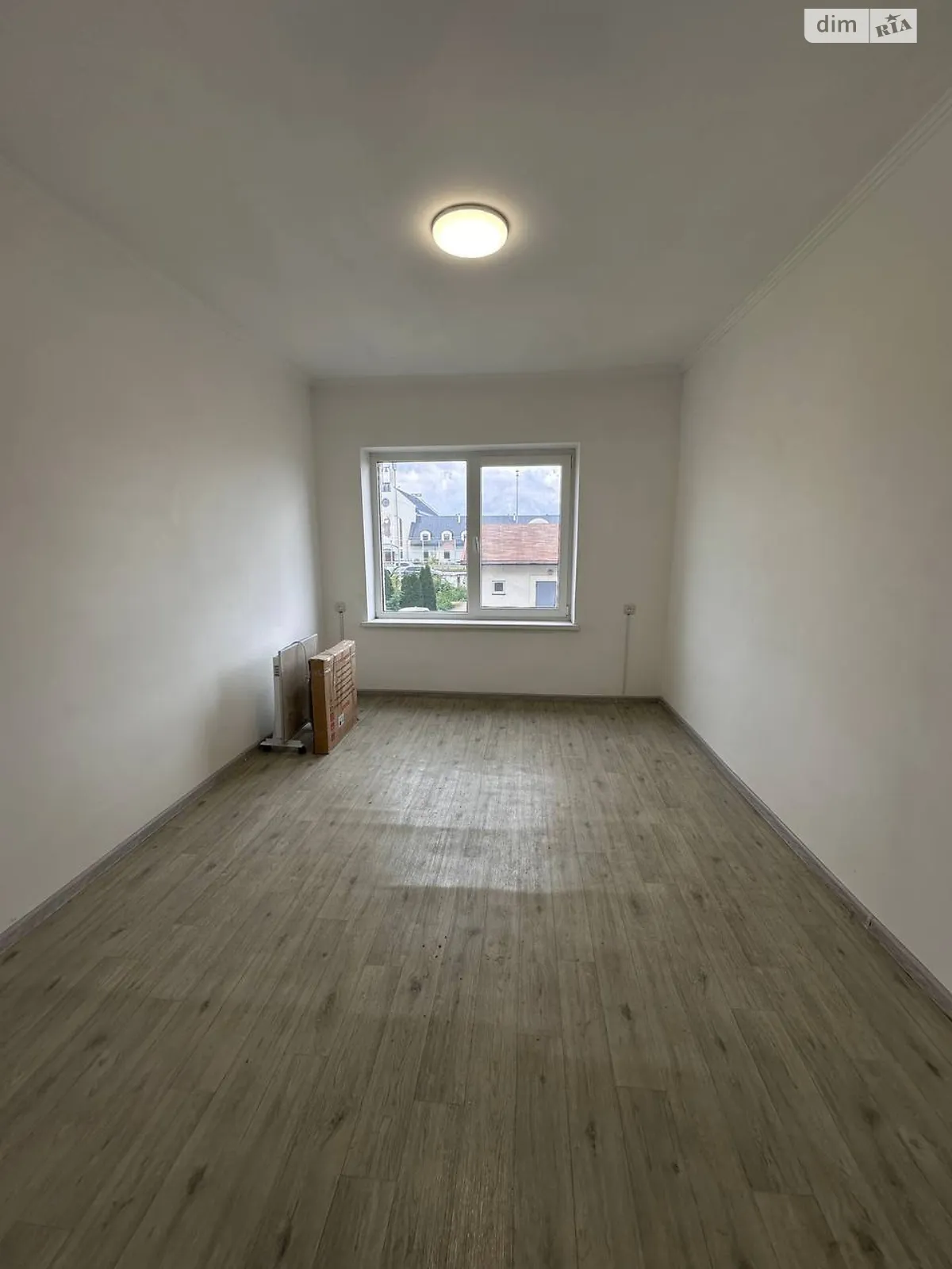 Сдается в аренду офис 15 кв. м в бизнес-центре, цена: 4000 грн - фото 1