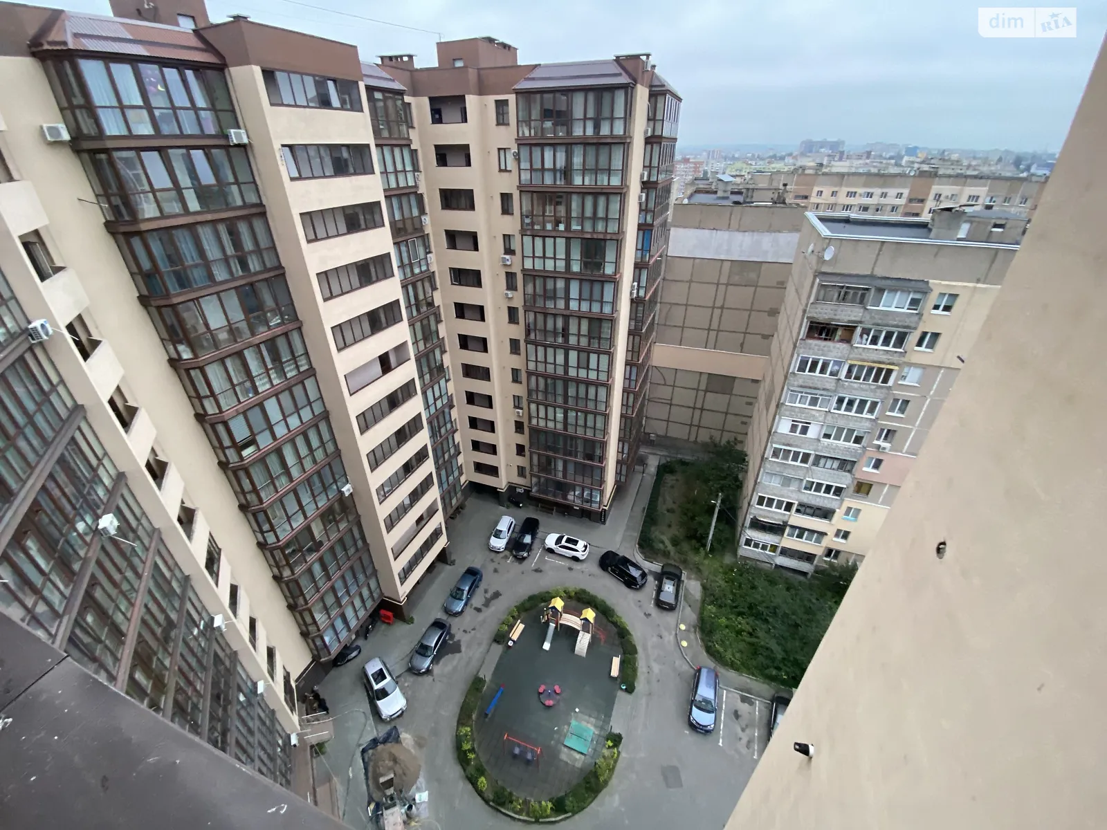 Продается 2-комнатная квартира 57.4 кв. м в Виннице, ул. Пирогова, 76В - фото 1