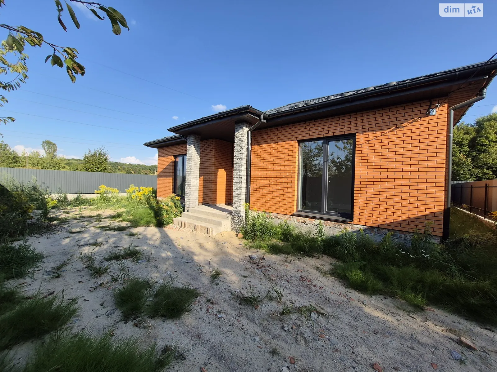 Продається одноповерховий будинок 96 кв. м з бесідкою, цена: 77000 $ - фото 1