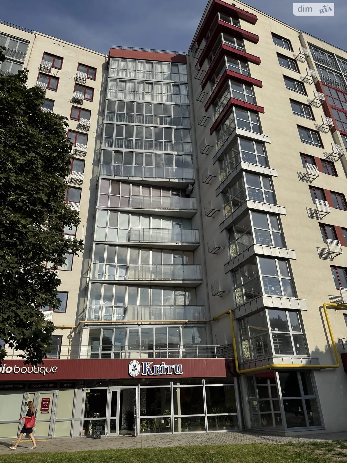 Продается 2-комнатная квартира 75 кв. м в Полтаве, ул. Европейская, 183 - фото 1