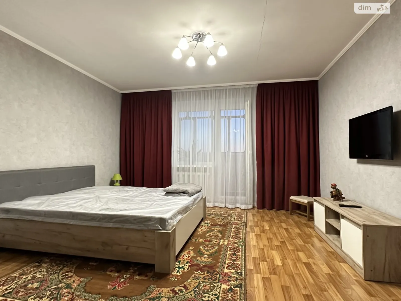 Сдается в аренду 2-комнатная квартира 54.1 кв. м в Хмельницком, ул. Мазура Николая - фото 1