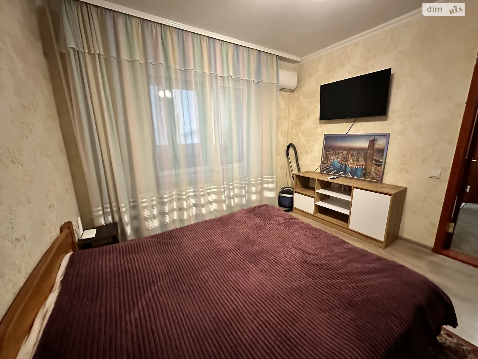 Продается 2-комнатная квартира 56 кв. м в Киеве, цена: 74000 $ - фото 1