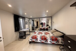 Аренда части дома в Одесской области Сниму часть дома долгосрочно в Одесской области