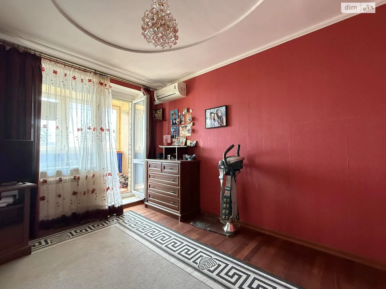 Продается 3-комнатная квартира 65.7 кв. м в Одессе, ул. Сергея Ядова - фото 1