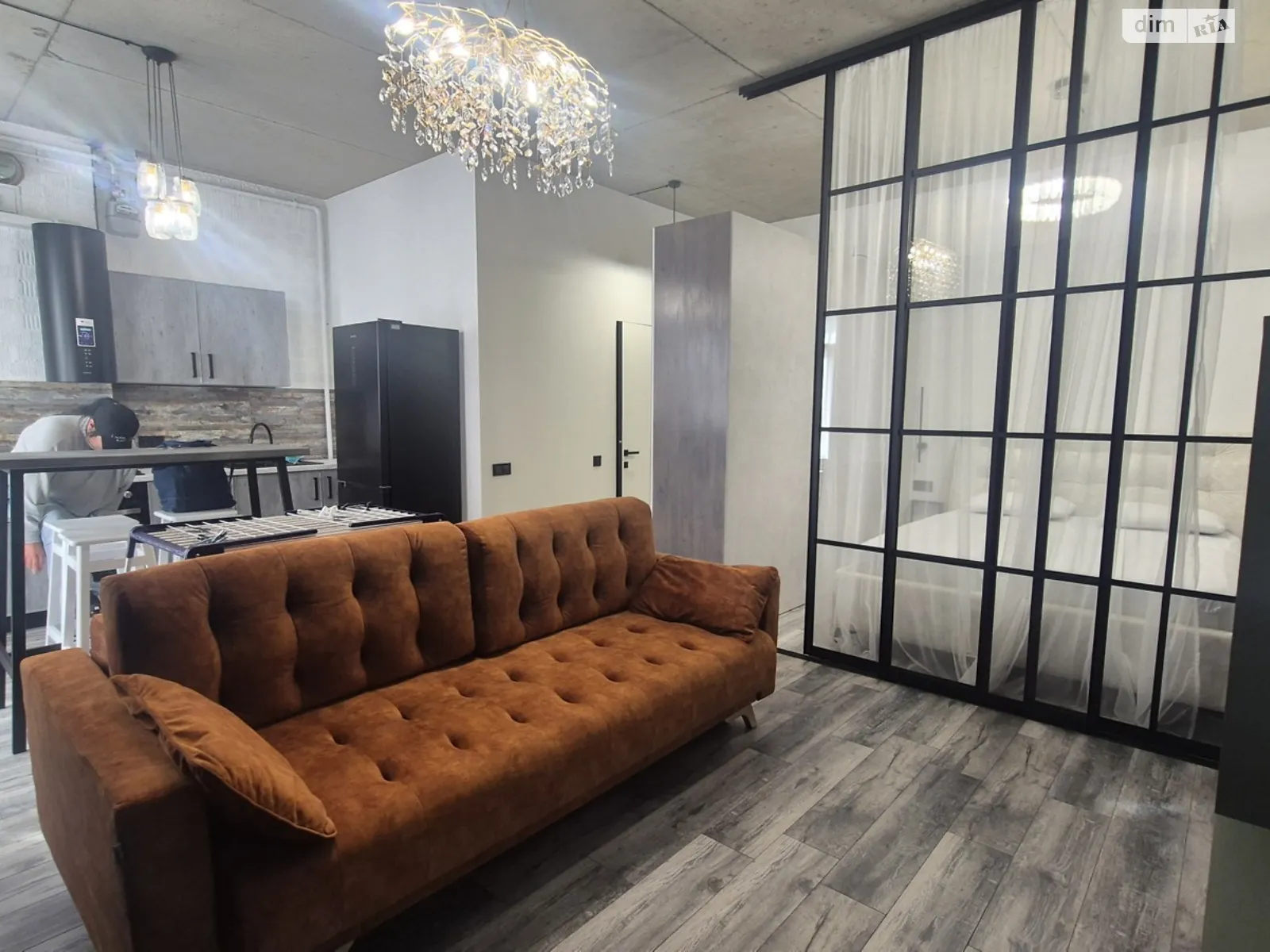 Здається в оренду 1-кімнатна квартира 41 кв. м у Одесі, пров. Травневий, 4 - фото 1