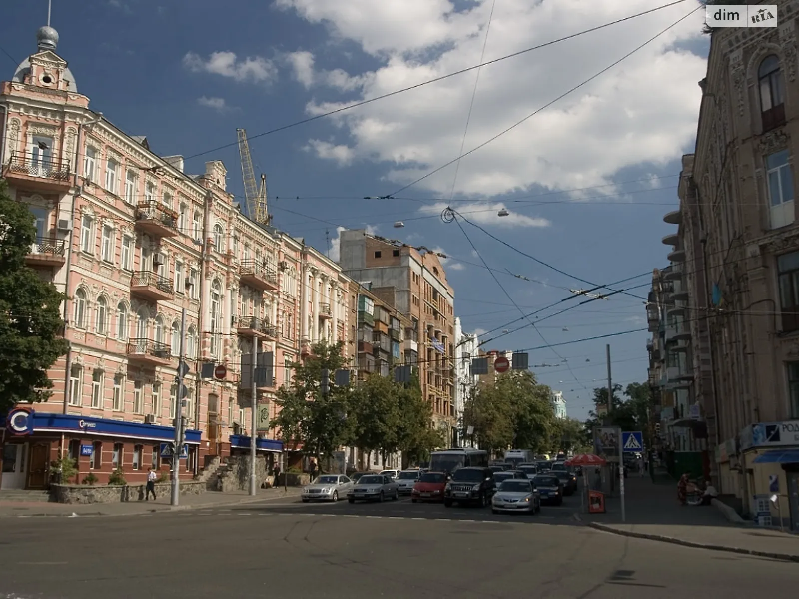 Продается офис 218.8 кв. м в бизнес-центре, цена: 600000 $ - фото 1