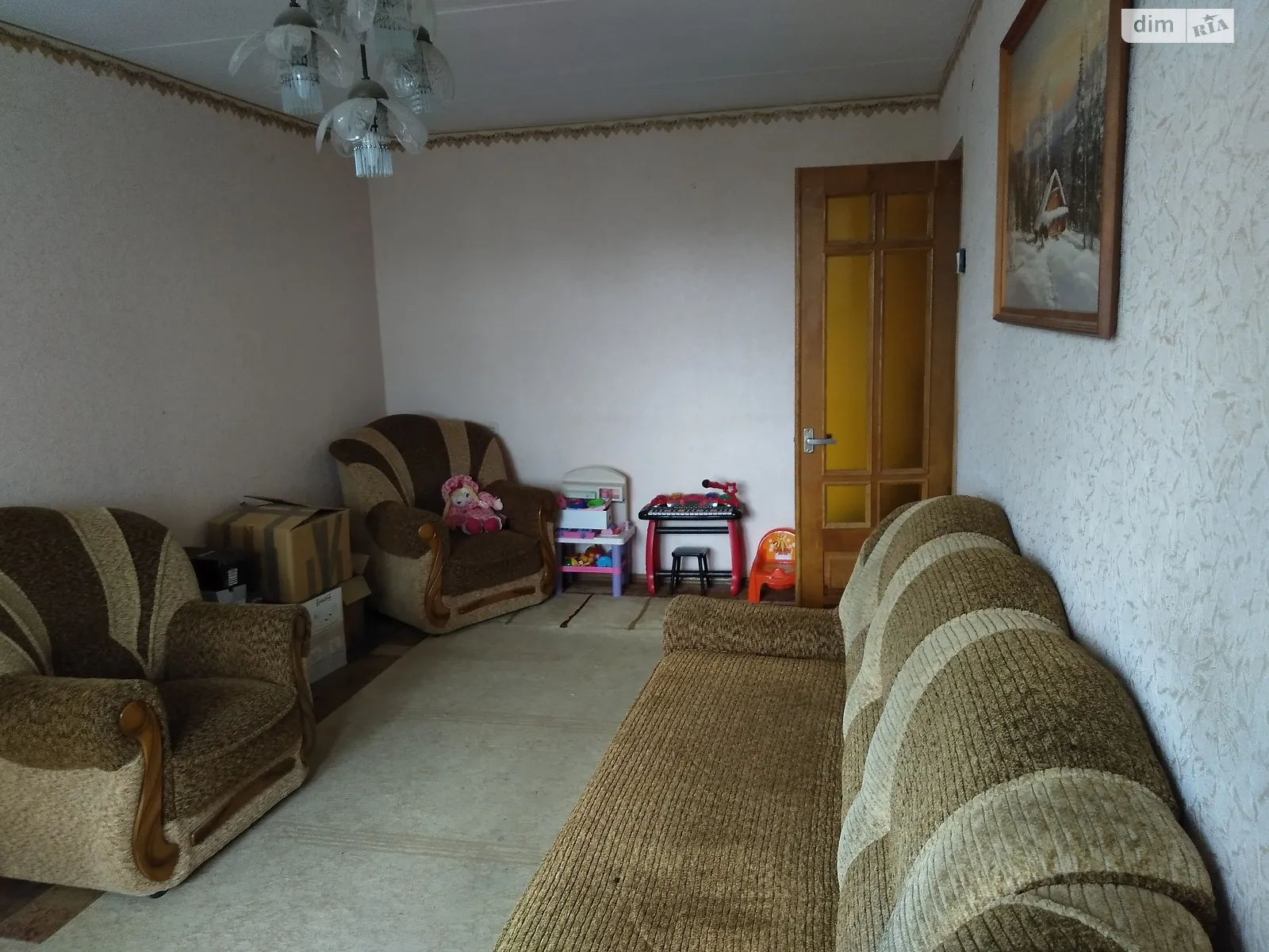 Продається 3-кімнатна квартира 73.2 кв. м у Старокостянтинові, вул. Франка, 41 - фото 1