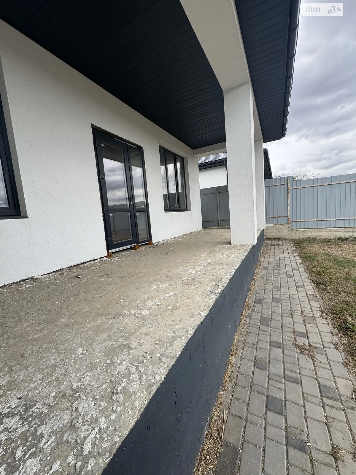 Продается одноэтажный дом 120 кв. м с садом, цена: 80000 $ - фото 1