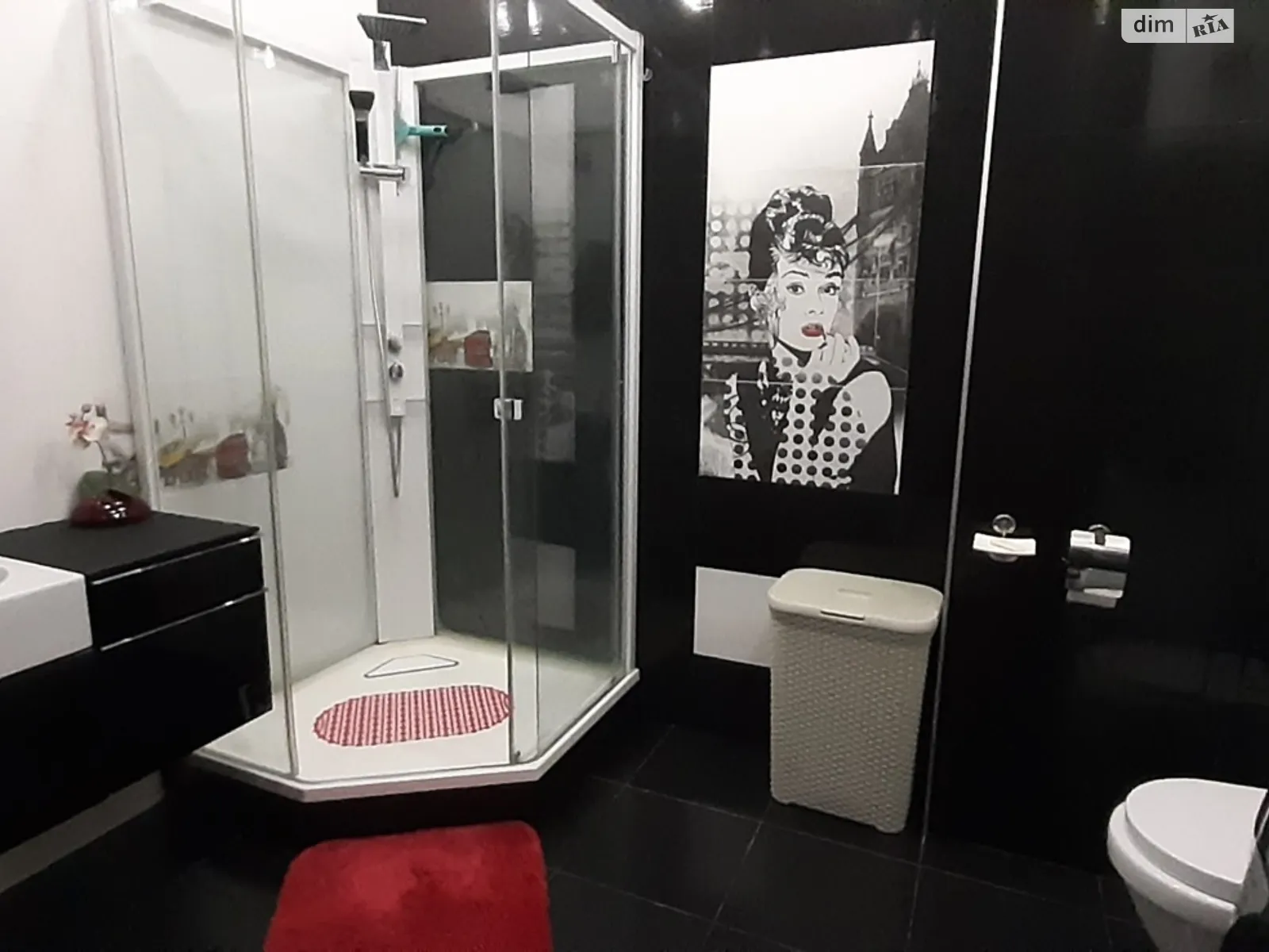 Сдается в аренду 1-комнатная квартира 50 кв. м в Одессе, плато Аркадийское(Гагаринское), 5Б - фото 1