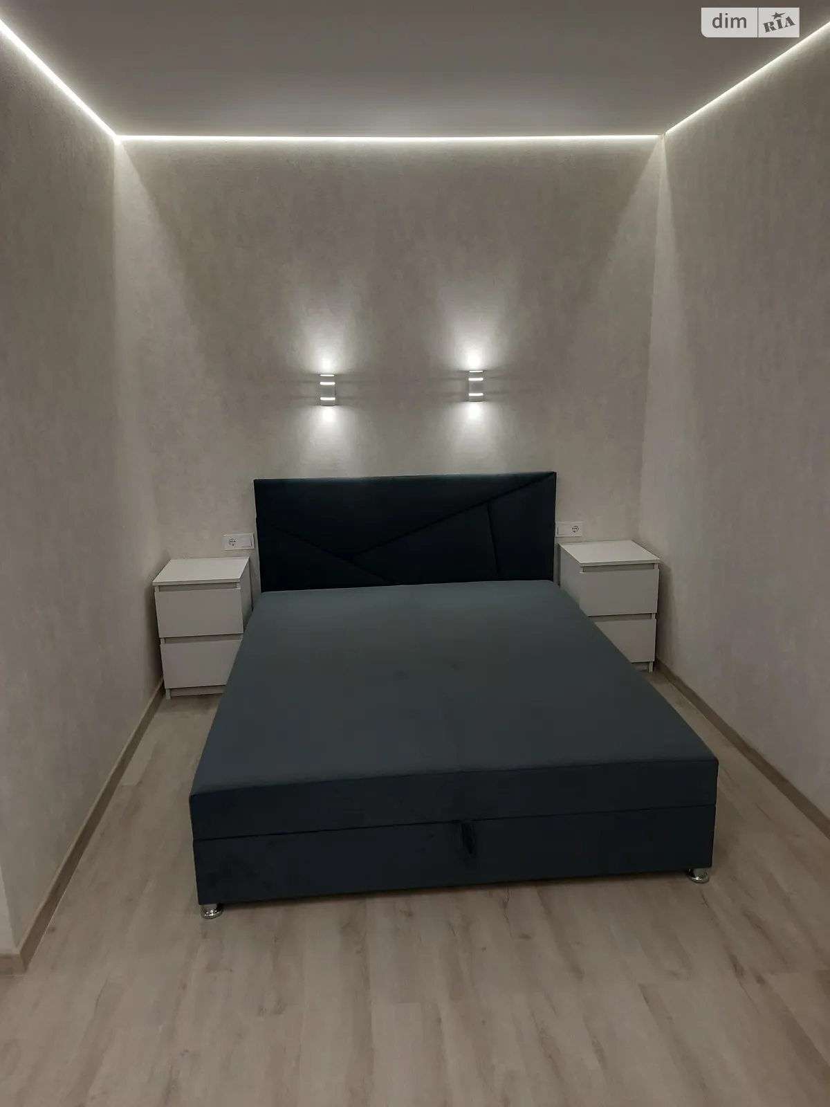 Продается 1-комнатная квартира 48 кв. м в Виннице, ул. Александровская, 7 - фото 1
