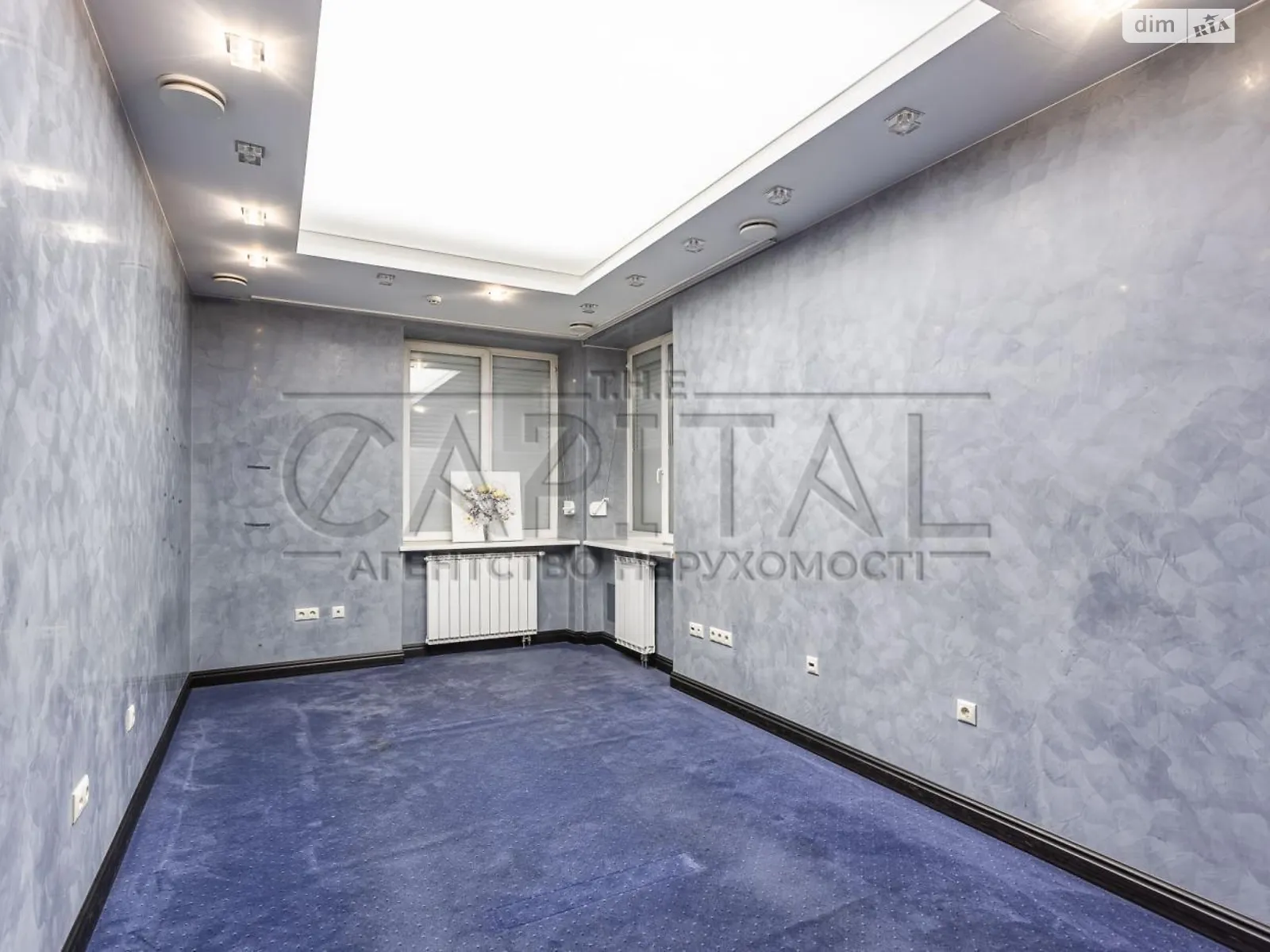 Сдается в аренду офис 110 кв. м в бизнес-центре, цена: 1500 $ - фото 1