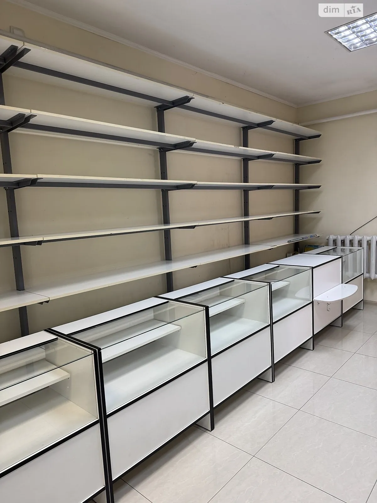 Сдается в аренду помещения свободного назначения 31 кв. м в 1-этажном здании, цена: 30000 грн - фото 1