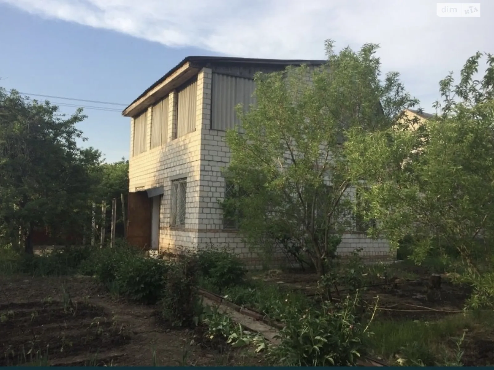 Продается дом на 2 этажа 49 кв. м с бассейном, цена: 22500 $ - фото 1