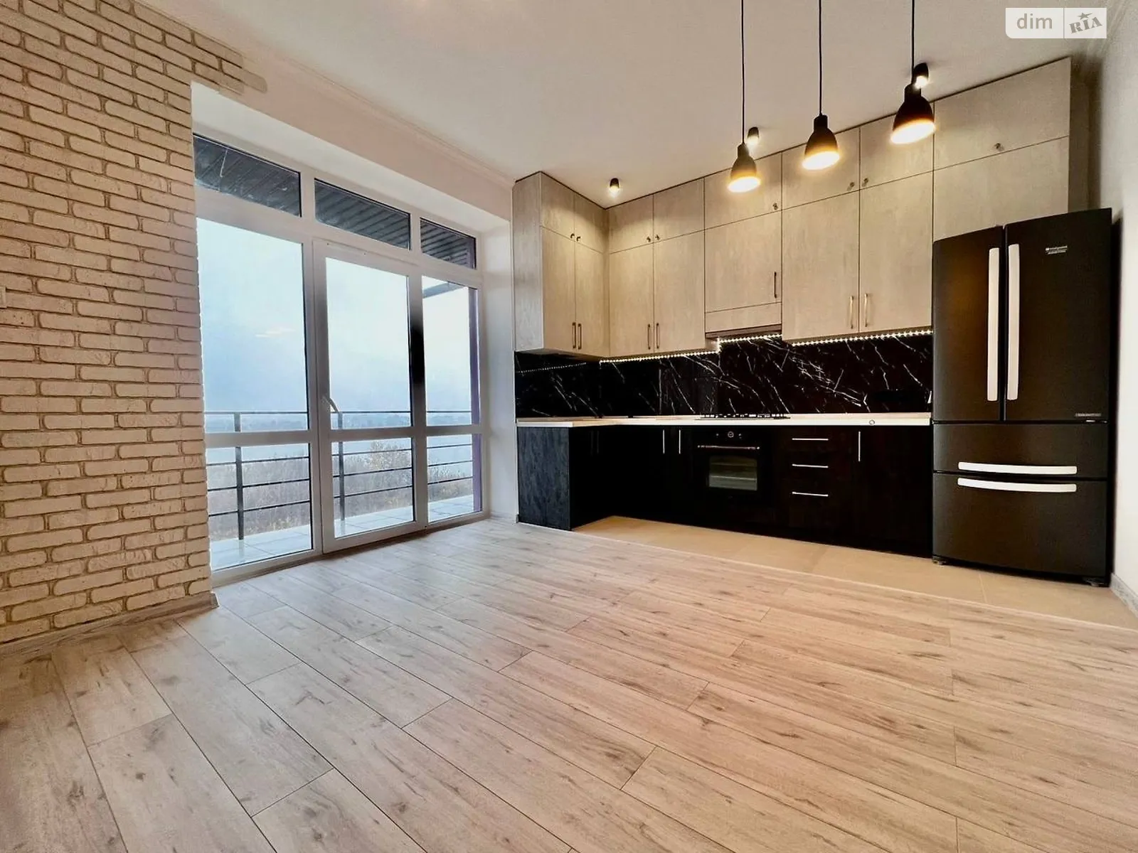 Продается 1-комнатная квартира 47.5 кв. м в Ровно, ул. Рождественская, 2А - фото 1