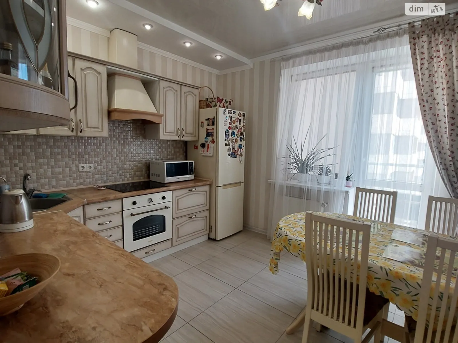 Продается 2-комнатная квартира 65 кв. м в Одессе, ул. Добровольцев(Маршала Говорова), 10/6 - фото 1