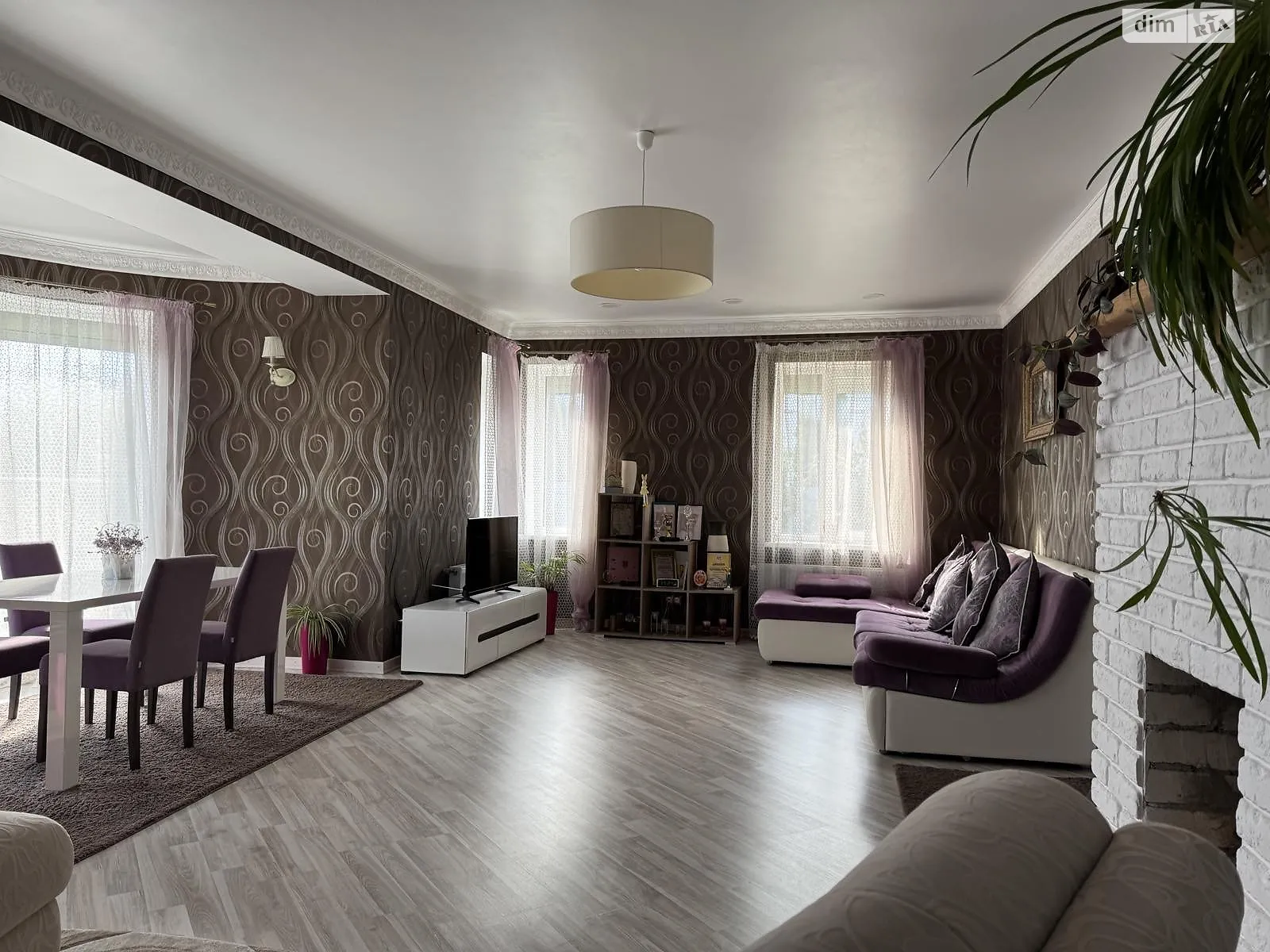 Продается дом на 2 этажа 143.9 кв. м с террасой, цена: 179000 $ - фото 1