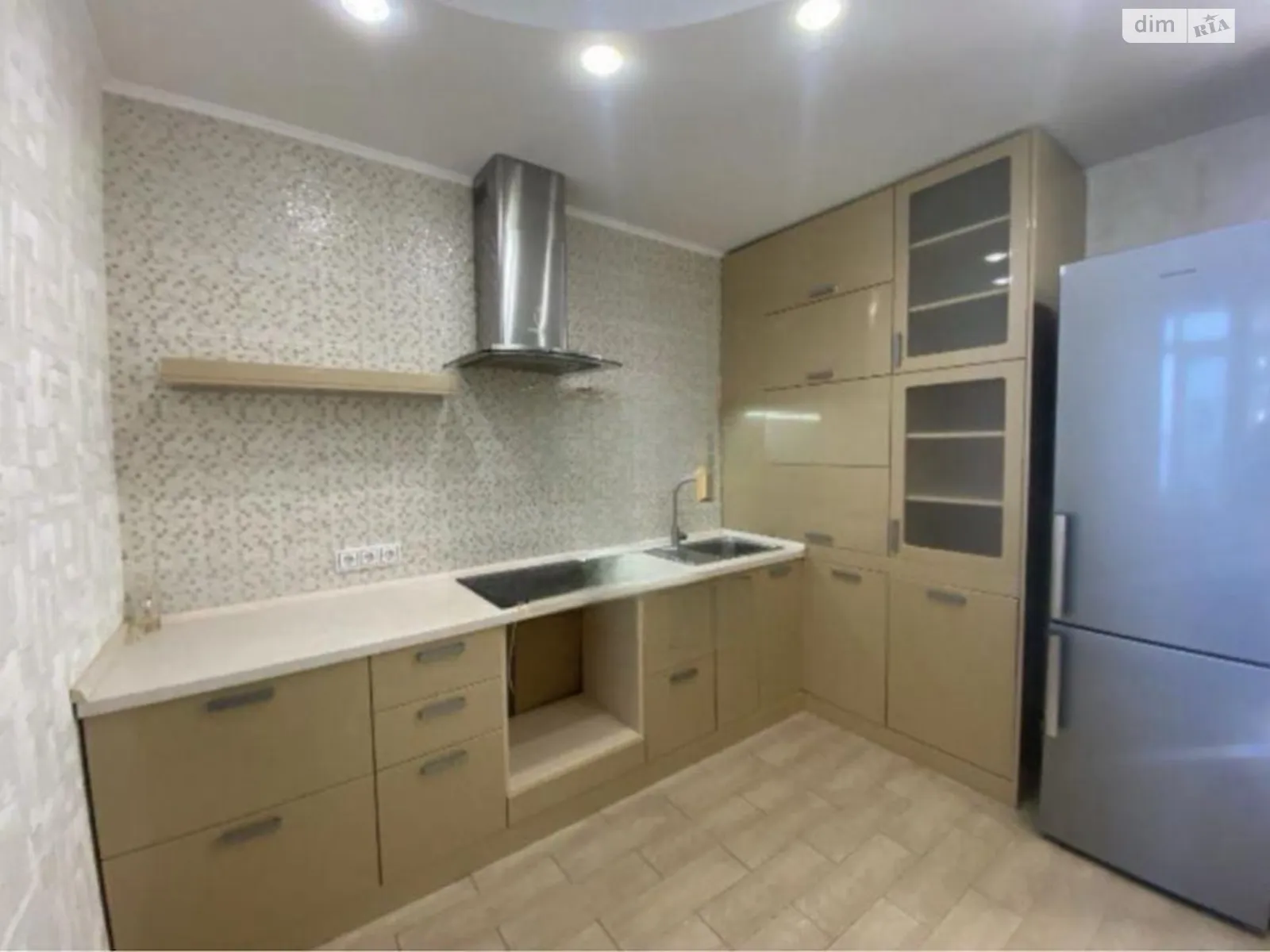 Продается 1-комнатная квартира 41.6 кв. м в Киеве, цена: 87000 $ - фото 1