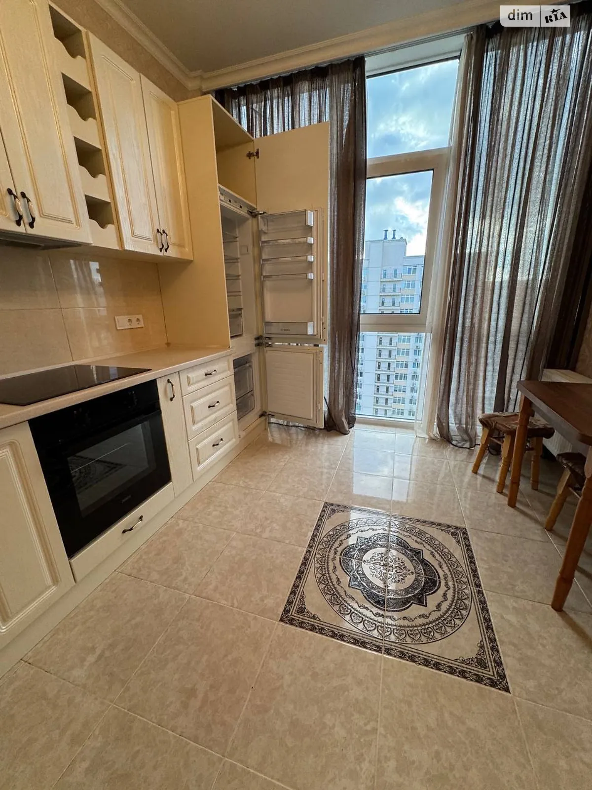 Сдается в аренду 2-комнатная квартира 60 кв. м в, цена: 15000 грн - фото 1