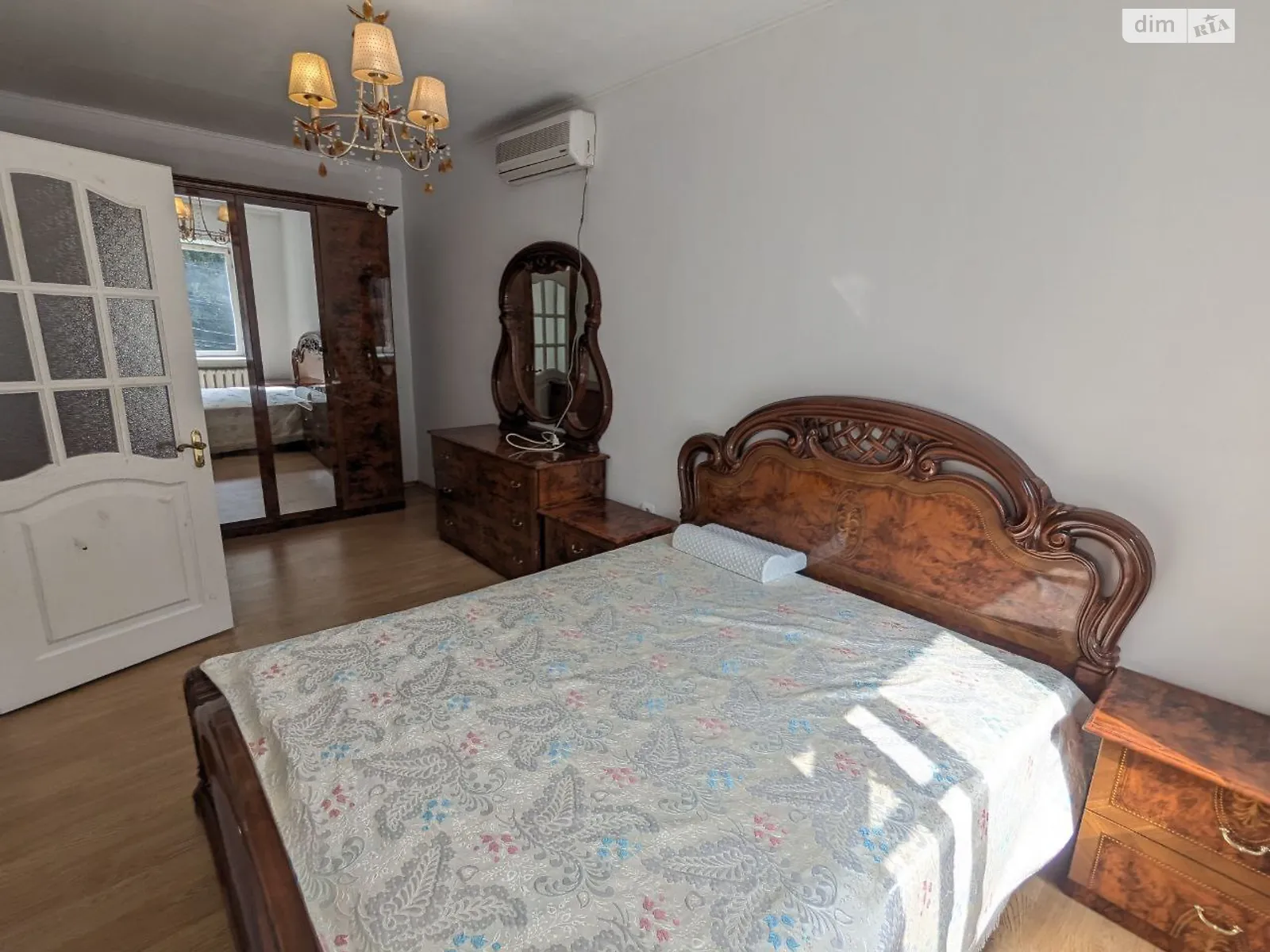 Продается 2-комнатная квартира 67 кв. м в Ровно, ул. Петра Могилы, 18 - фото 1