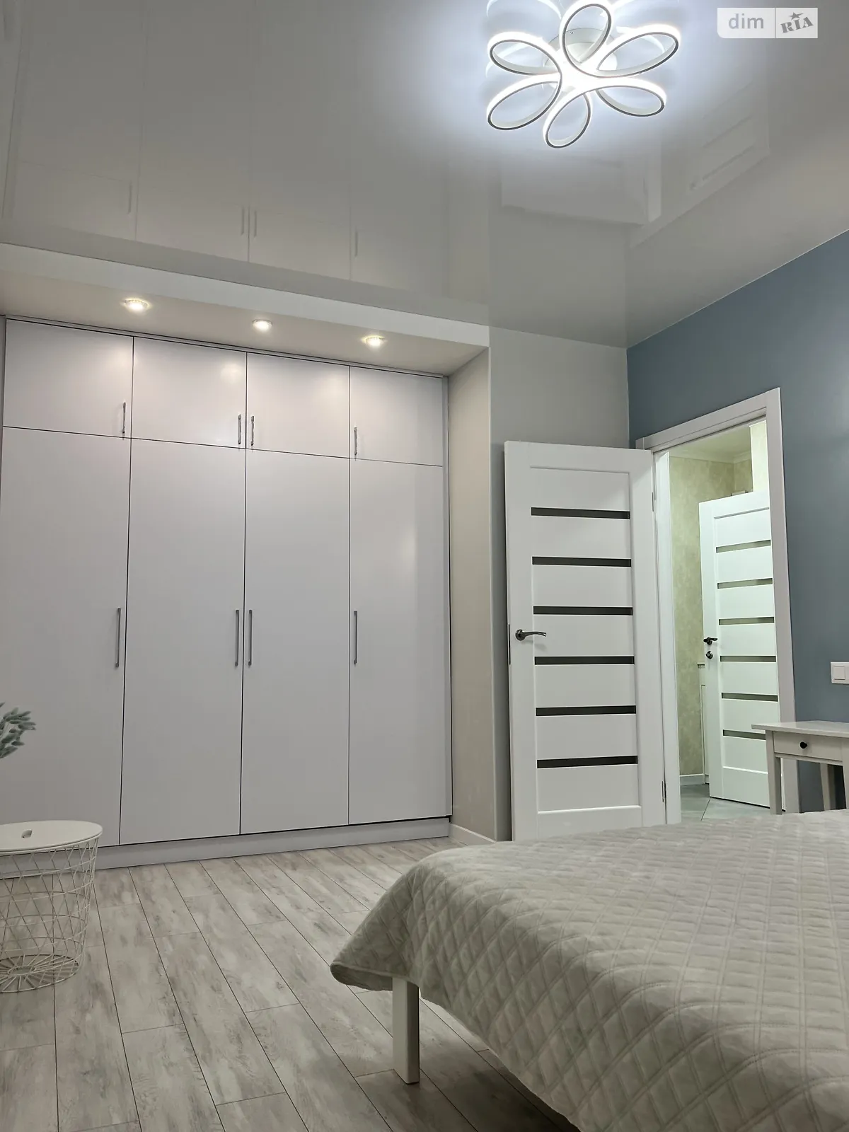 Сдается в аренду 1-комнатная квартира 42 кв. м в Крыжановка, ул. Академика Сахарова, 3Б - фото 1