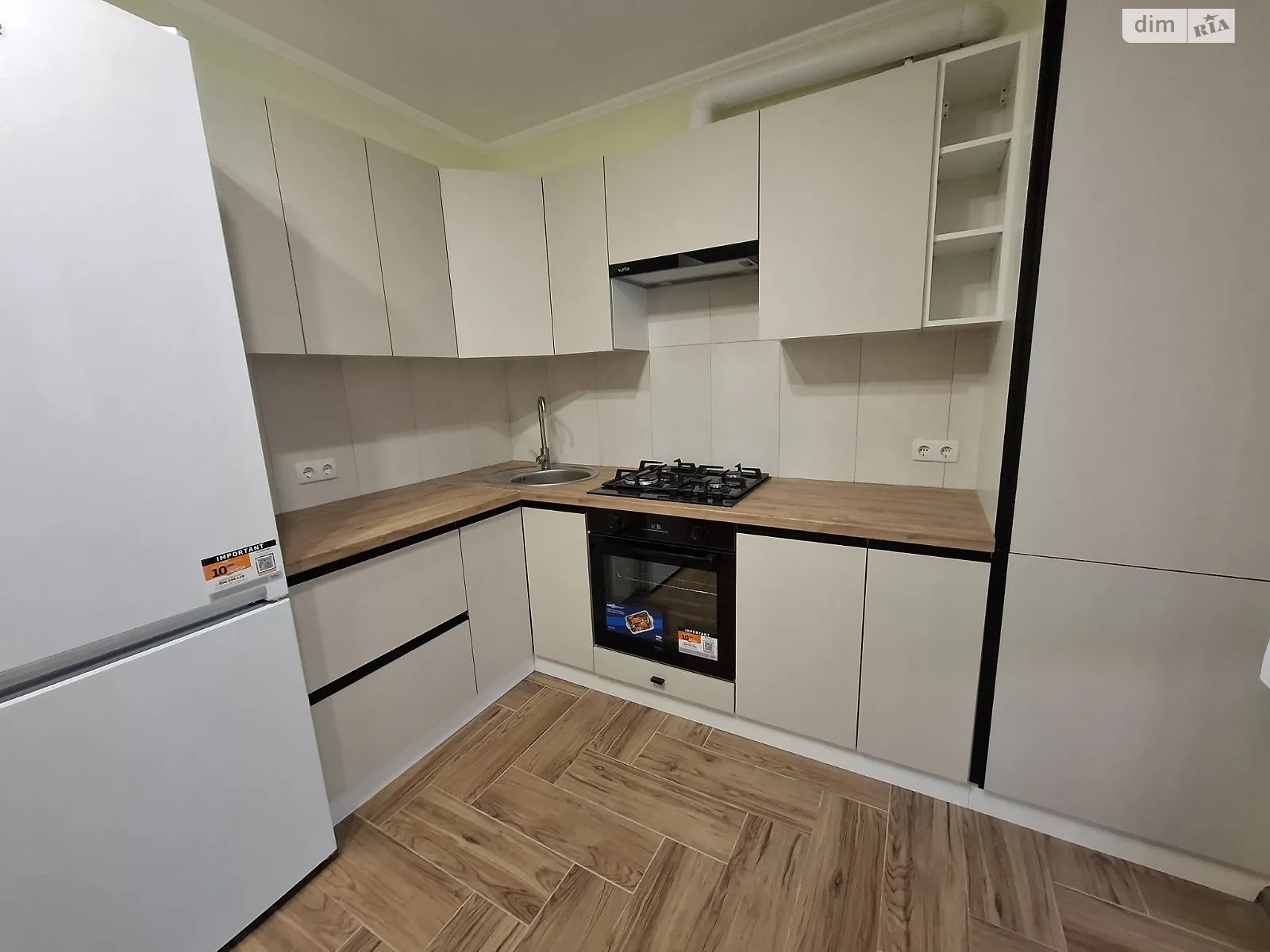 1-кімнатна квартира 47 кв. м у Тернополі, вул. Довженка Олександра, 24 - фото 1