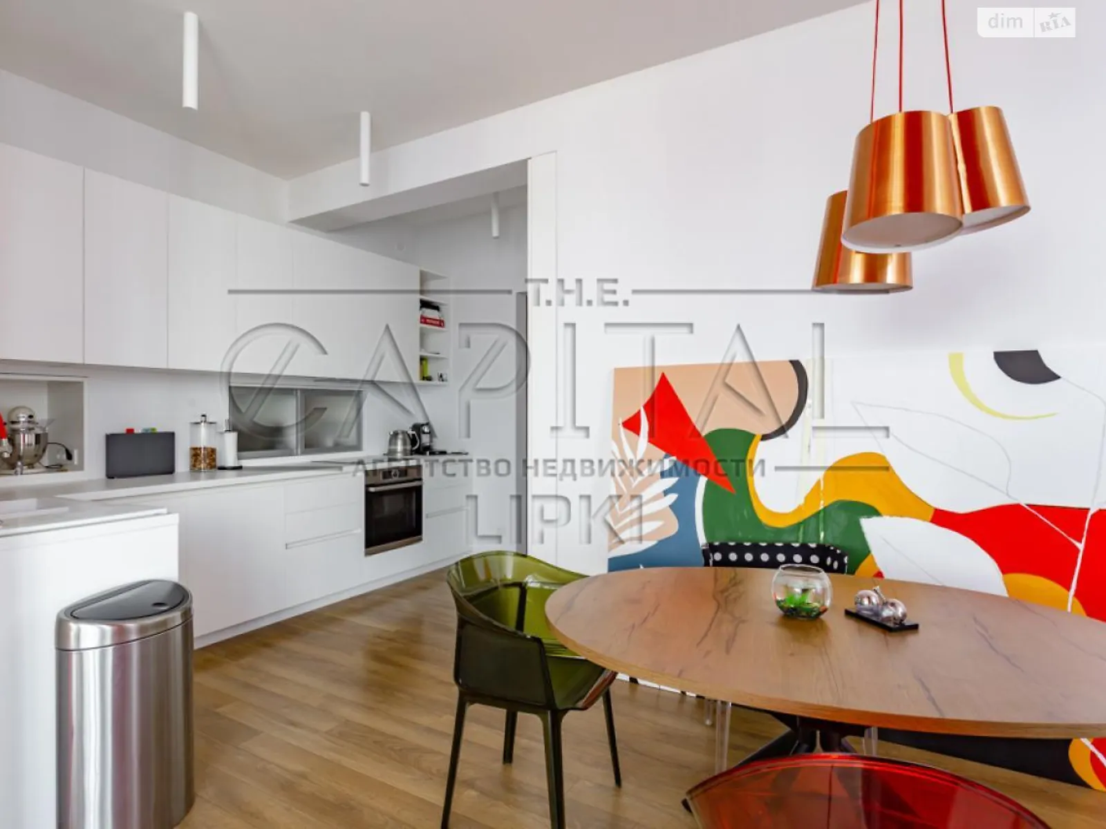 Сдается в аренду 3-комнатная квартира 179 кв. м в Киеве, ул. Коновальца Евгения, 36В - фото 1