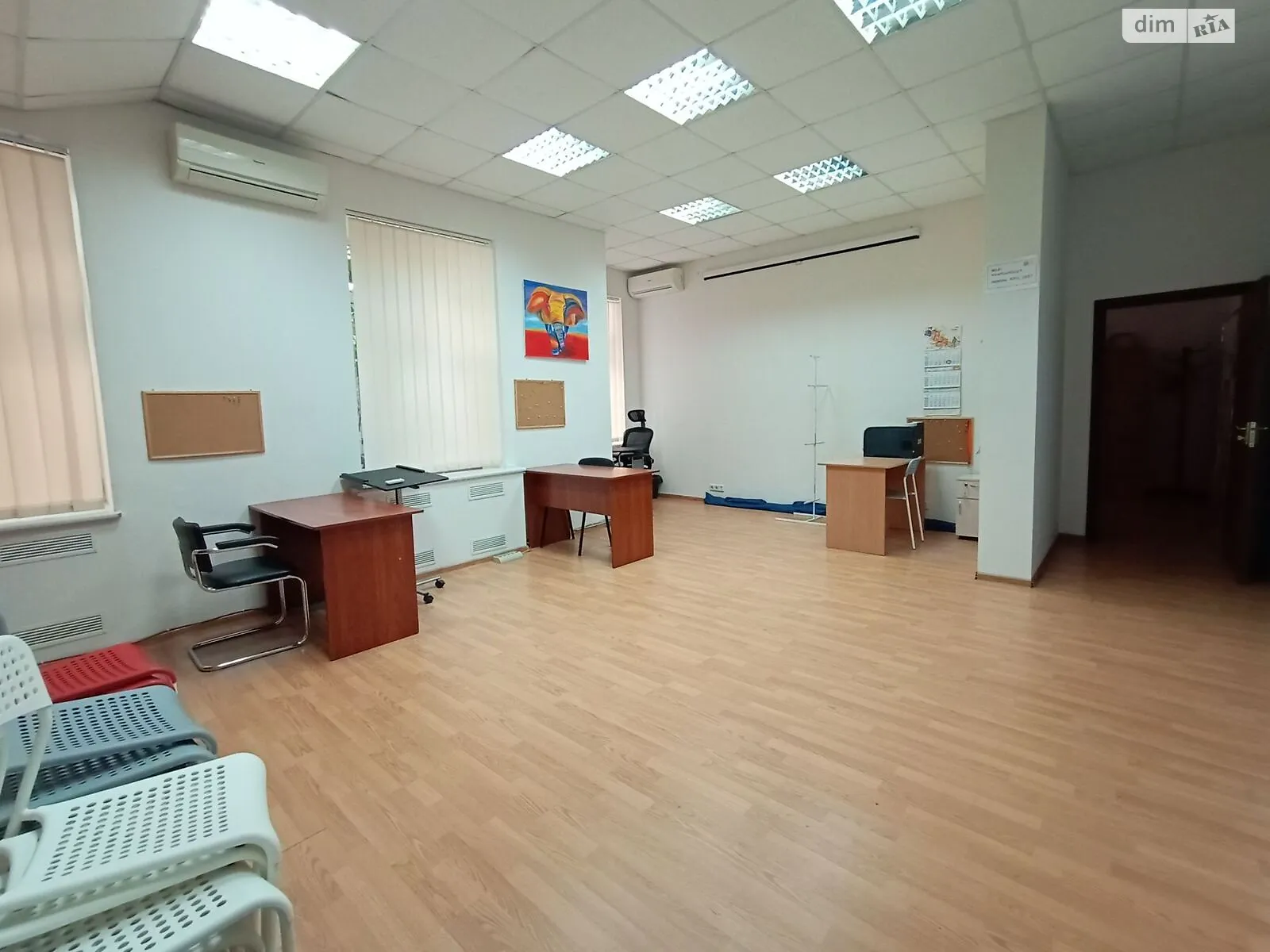 Здається в оренду офіс 62 кв. м в бізнес-центрі, цена: 18000 грн - фото 1