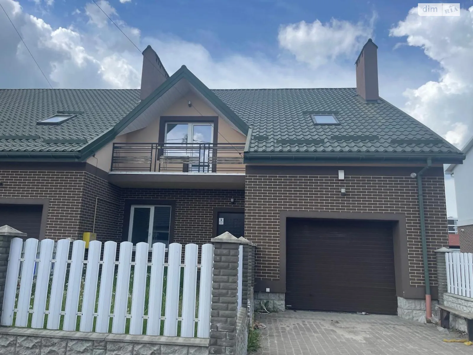 Продается часть дома 167 кв. м с подвалом, цена: 250000 € - фото 1