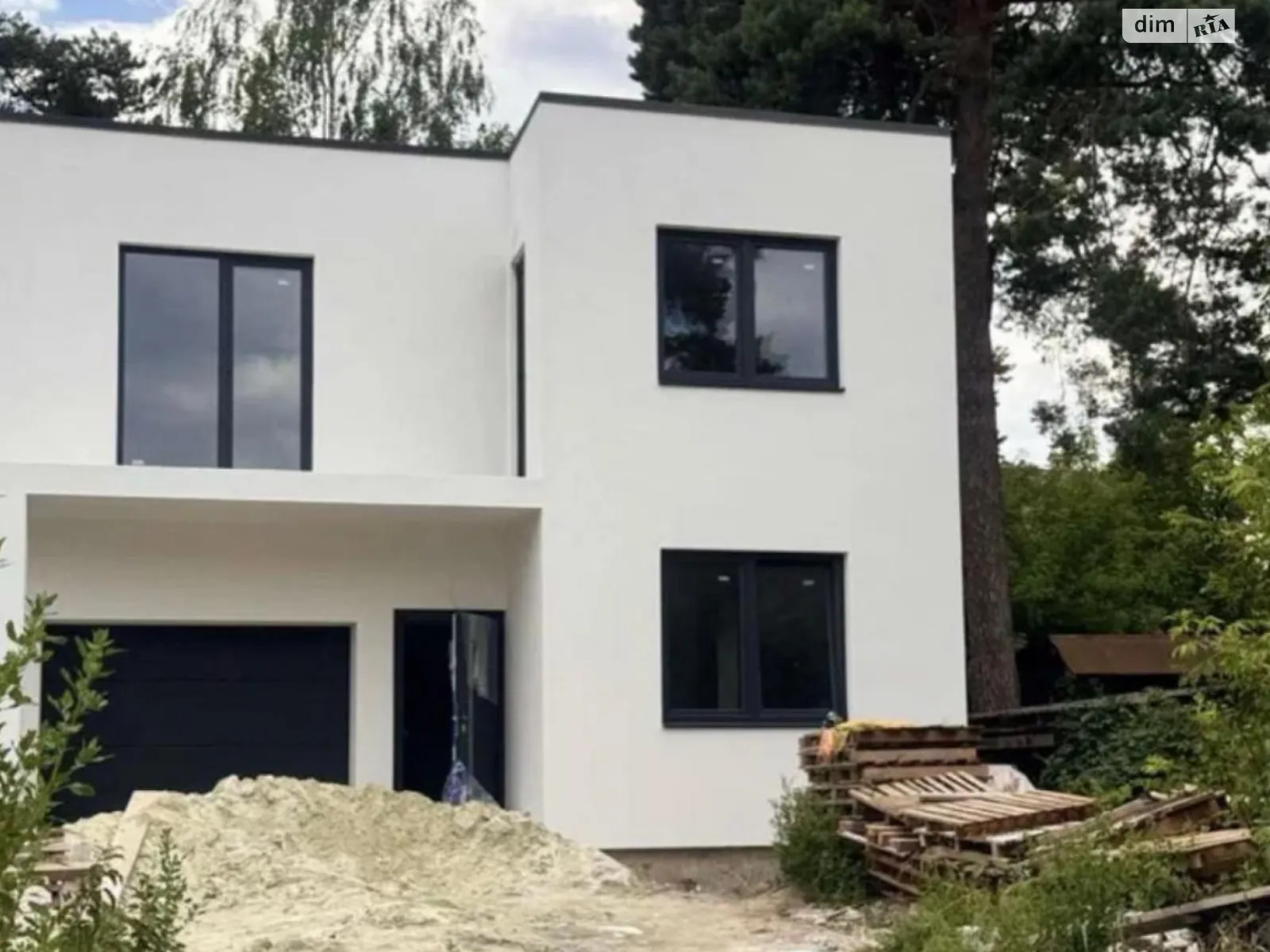 Продается дом на 2 этажа 128 кв. м с мебелью, цена: 184000 $ - фото 1