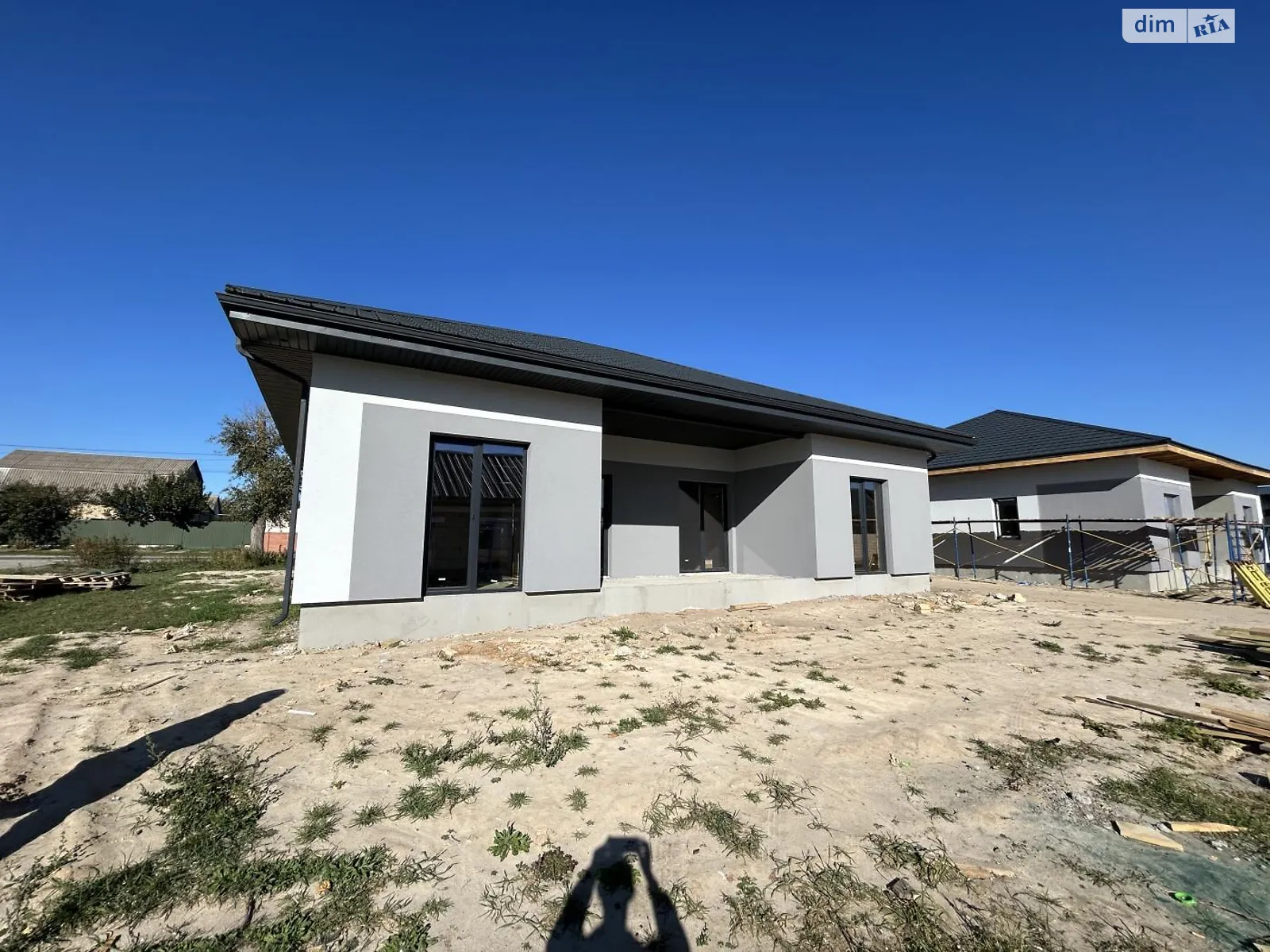 Продается одноэтажный дом 110 кв. м с балконом, цена: 93000 $ - фото 1