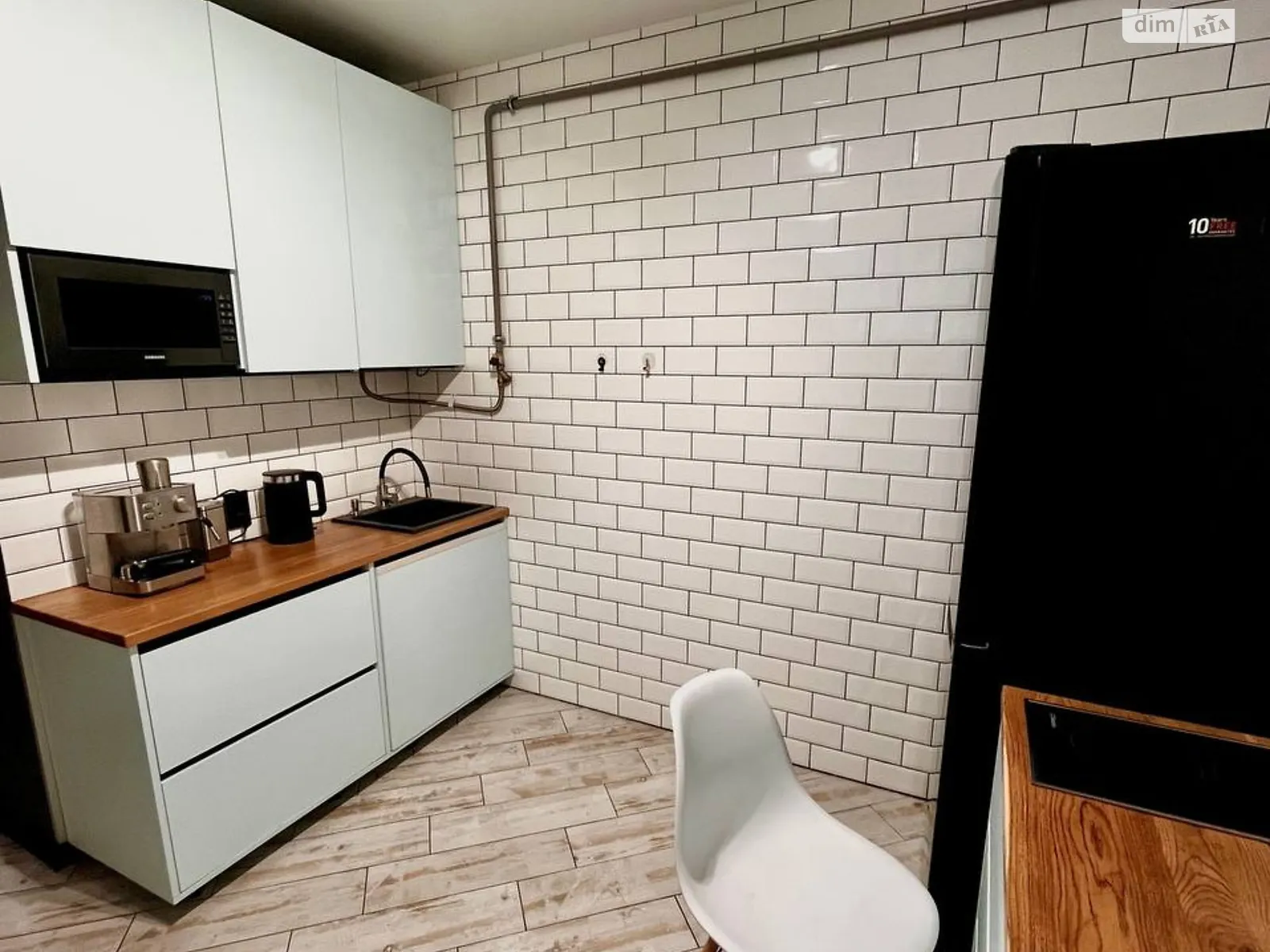 Продается 3-комнатная квартира 66 кв. м в Львове, ул. Замарстиновская, 55Б - фото 1