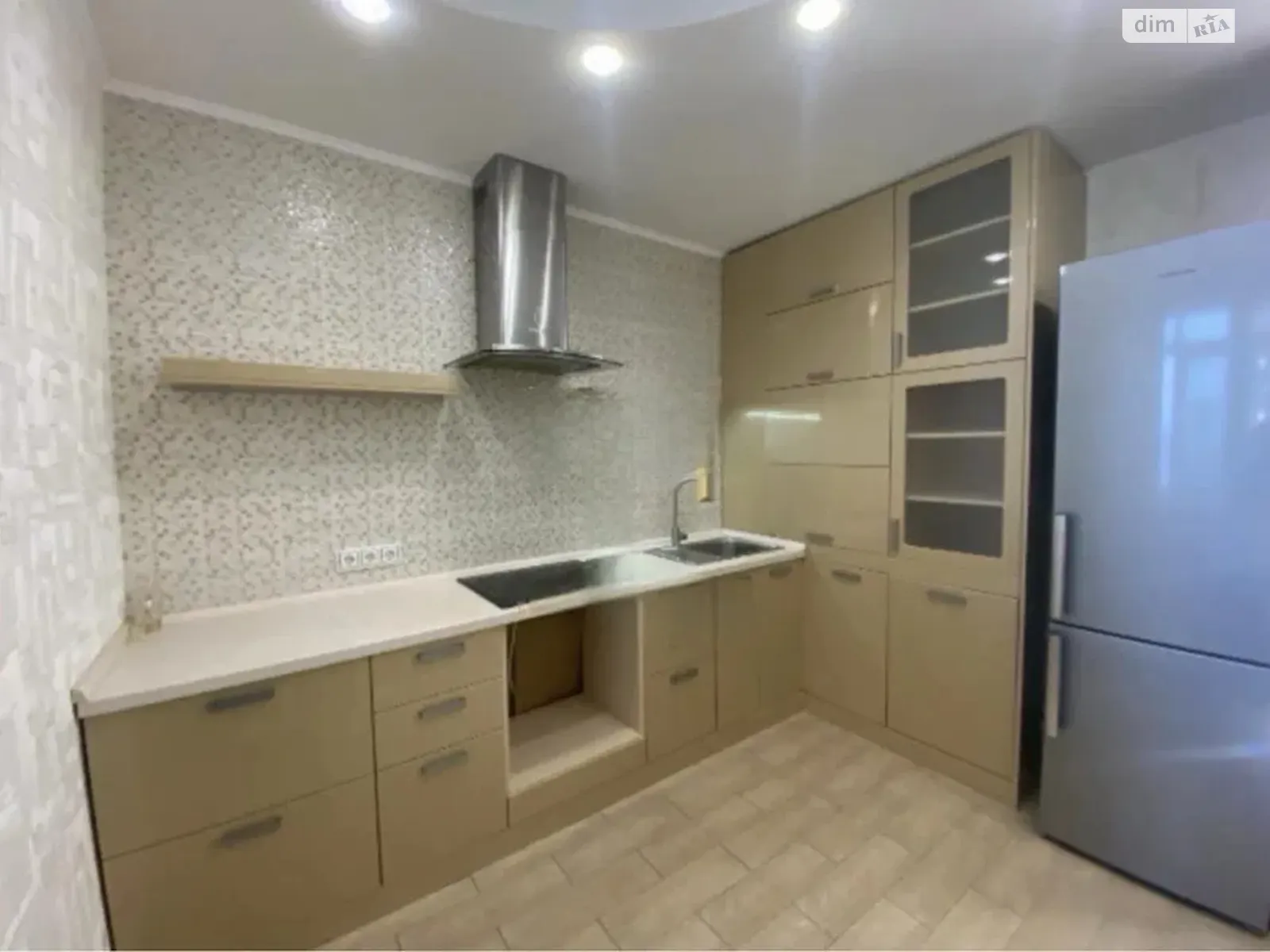Продается 1-комнатная квартира 41.6 кв. м в Киеве, цена: 86900 $ - фото 1