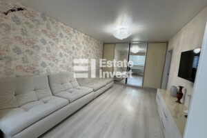 Продажа квартиры, Киев, р‑н. Демеевка, ст.м. Демиевская, Ясиноватский переулок, дом 11