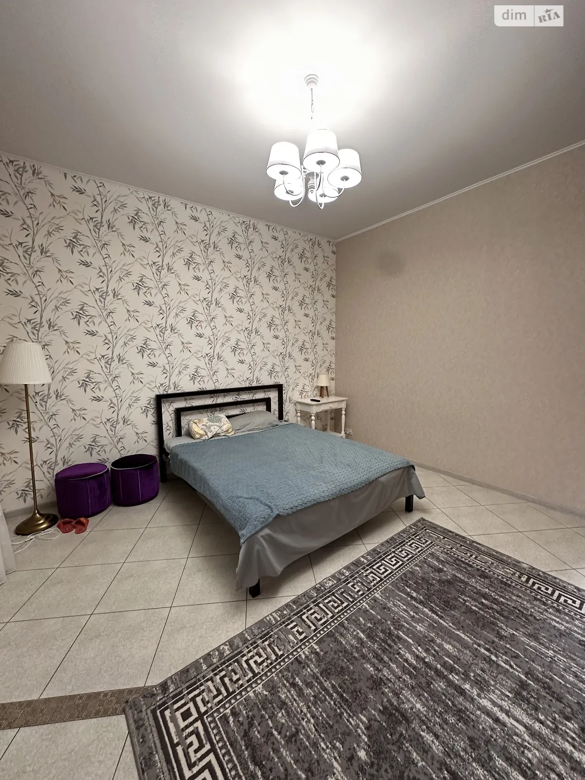 Продается 1-комнатная квартира 45 кв. м в Днепре, ул. Святослава Храброго, 42 - фото 1
