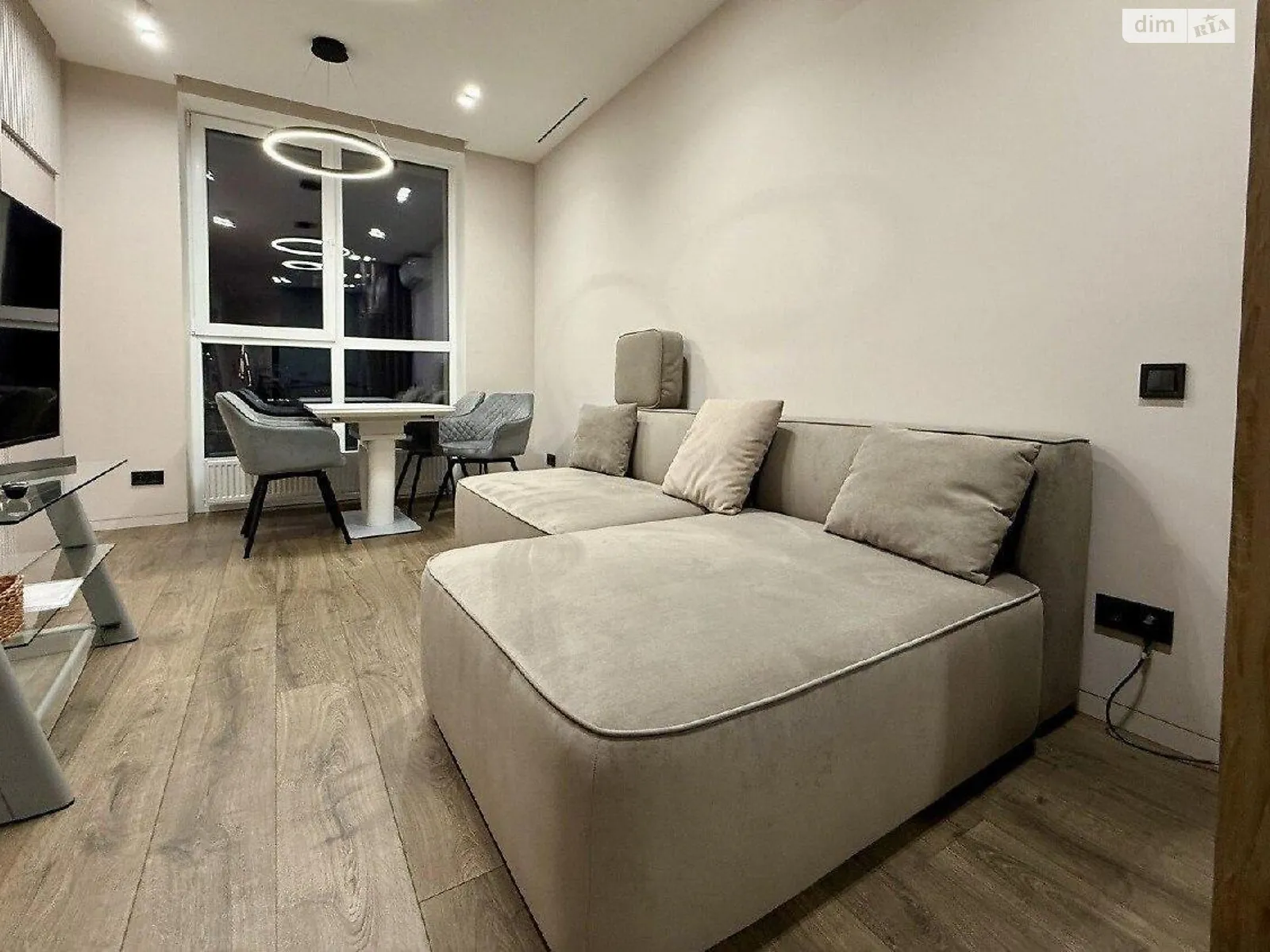 Сдается в аренду 2-комнатная квартира 60 кв. м в Днепре, бул. Звездный, 1 - фото 1