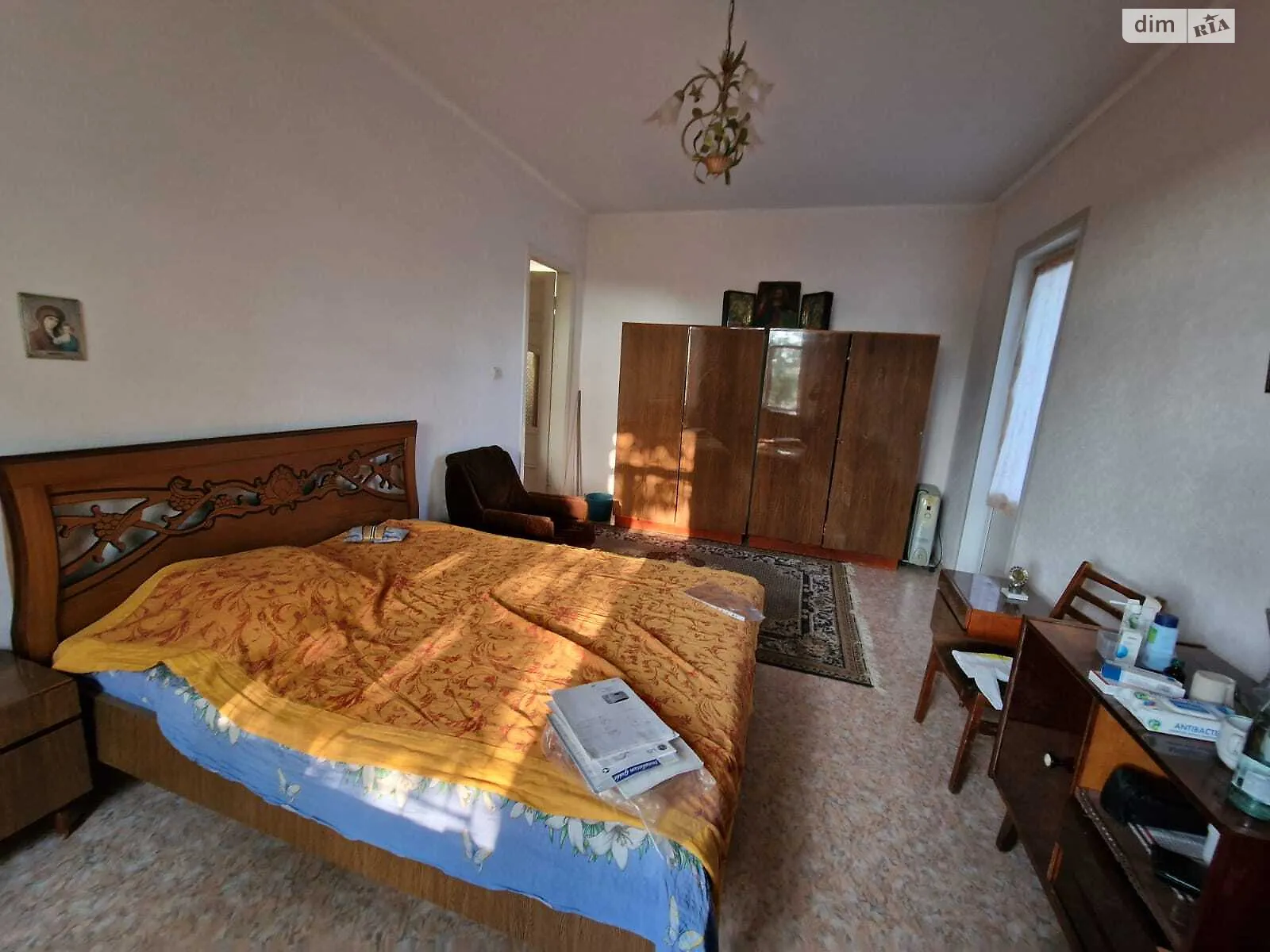 Продается дом на 2 этажа 320 кв. м с гаражом, цена: 150000 $ - фото 1