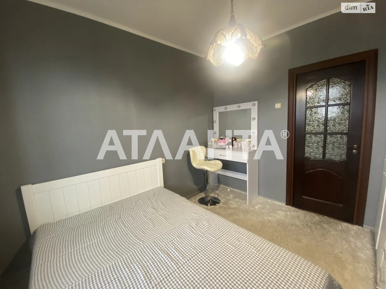 Продается 4-комнатная квартира 87.6 кв. м в Одессе, ул. Люстдорфская дорога - фото 1