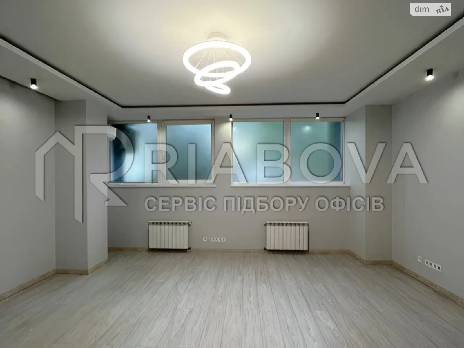 Сдается в аренду офис 370 кв. м в бизнес-центре, цена: 166500 грн - фото 1