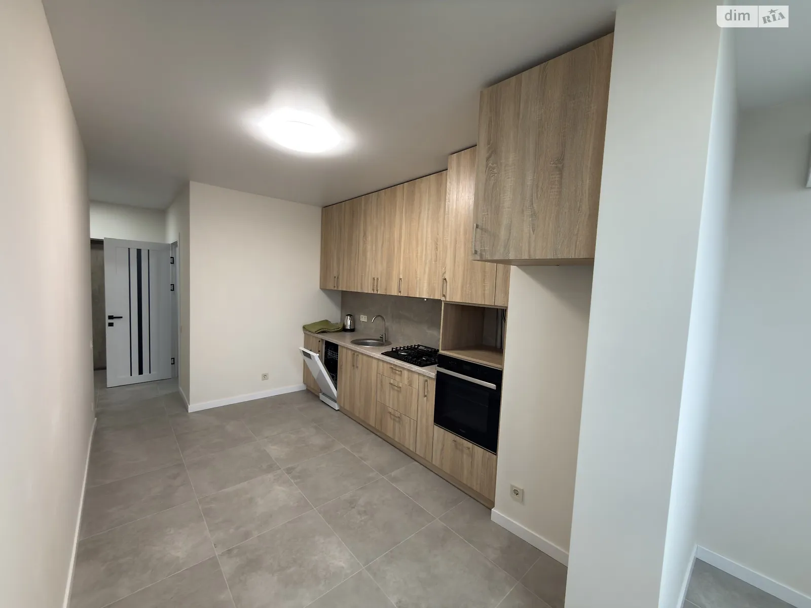 Сдается в аренду 1-комнатная квартира 41 кв. м в Львове, ул. Трускавецкая, 111 - фото 1